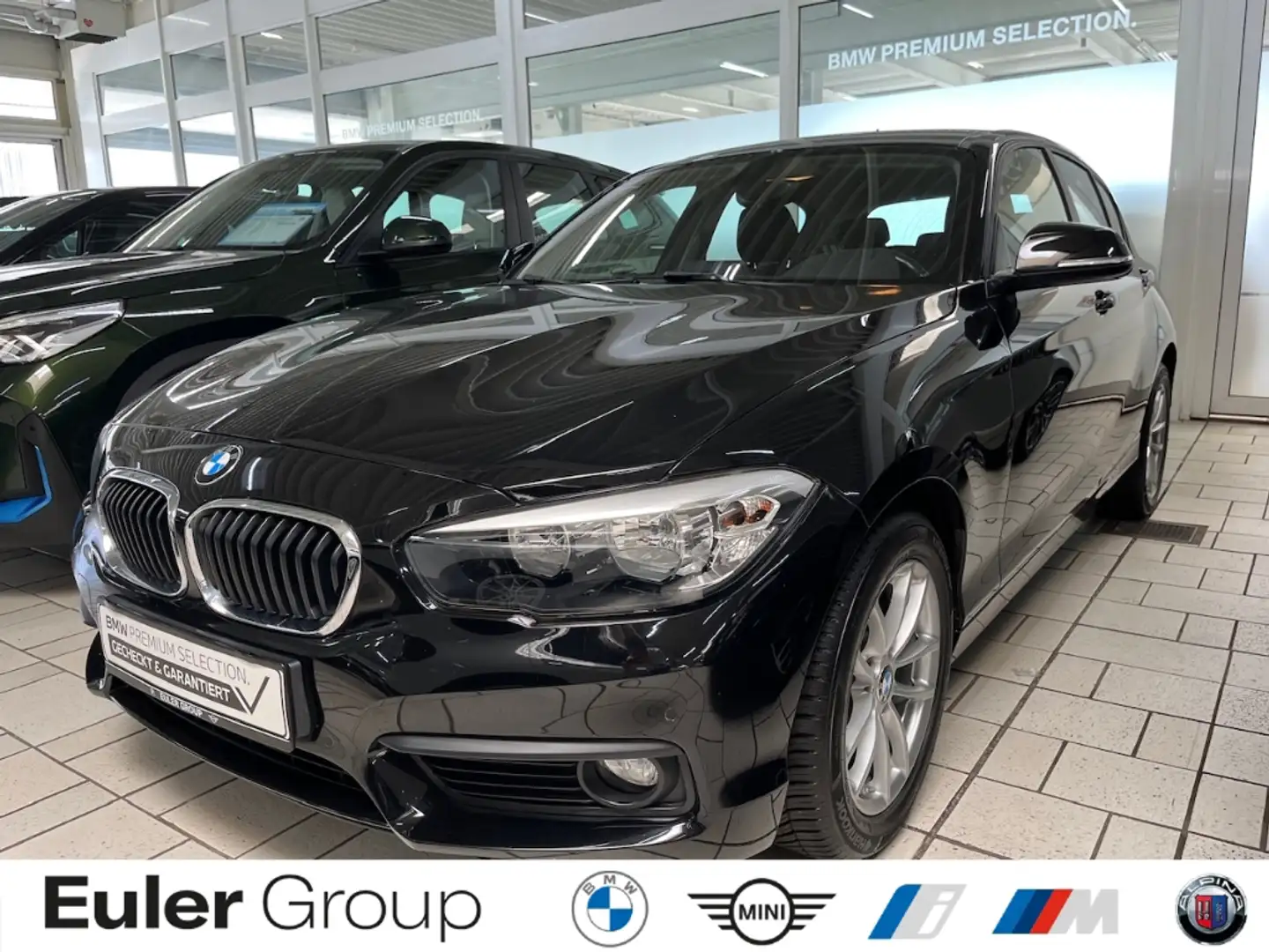 BMW 118 i 5-Türer Navi SHZ ALU PDC M-Lkrd Negro - 1