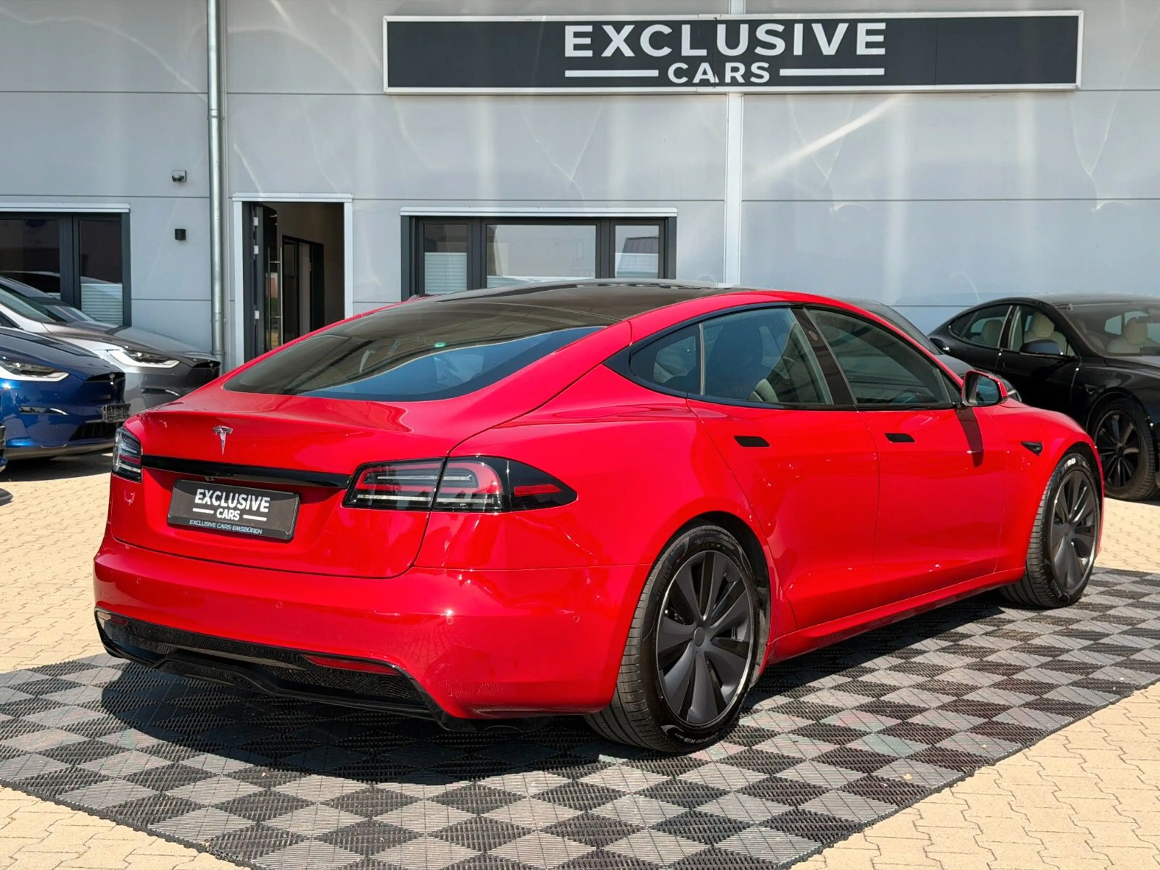 Tesla Model S MODEL S PALLADIUM | MATRIX LED | YOKE | — photo 9