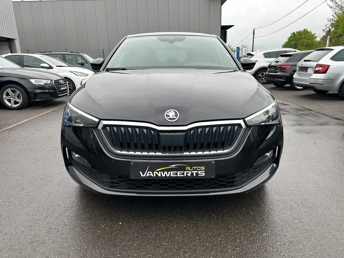 Skoda Scala 1.0 TSI Ambition, CARPLAY/ PANO DAK/ LED/ CAMERA Zwart - 2