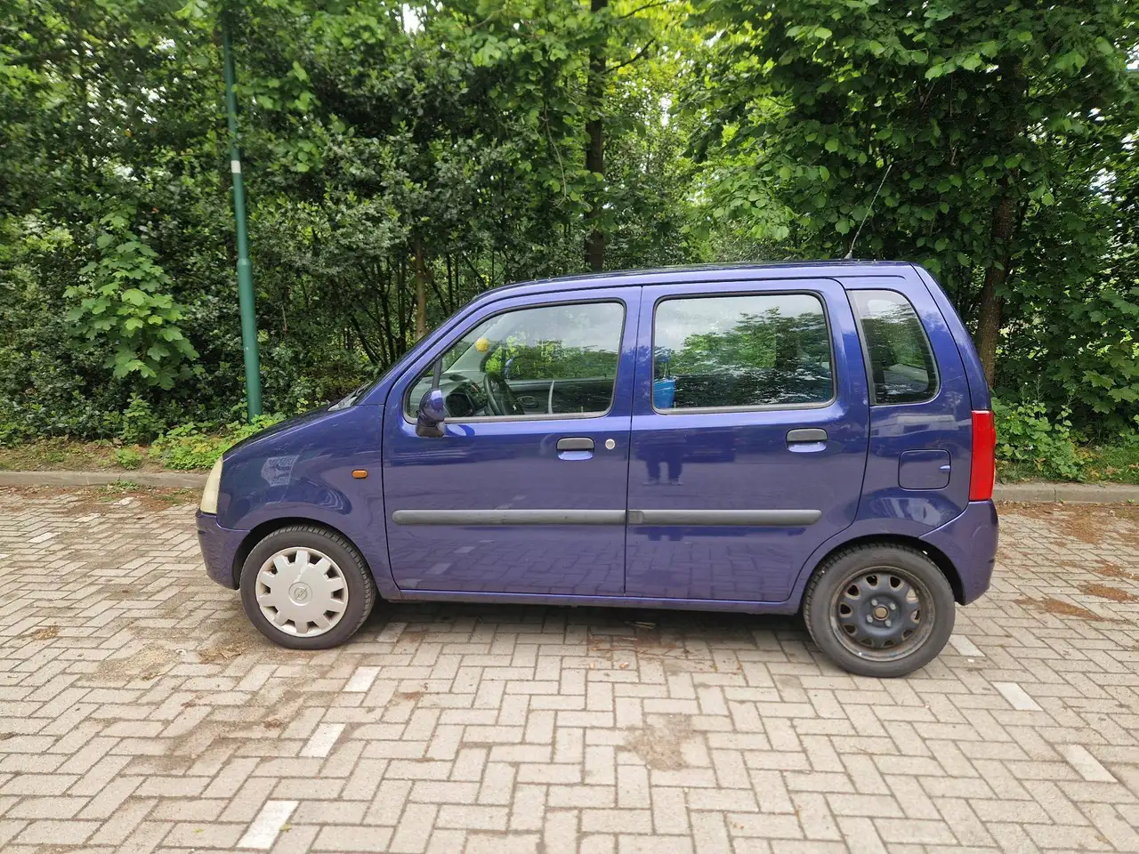 Opel Agila 1.2-16V Comfort, foto 2