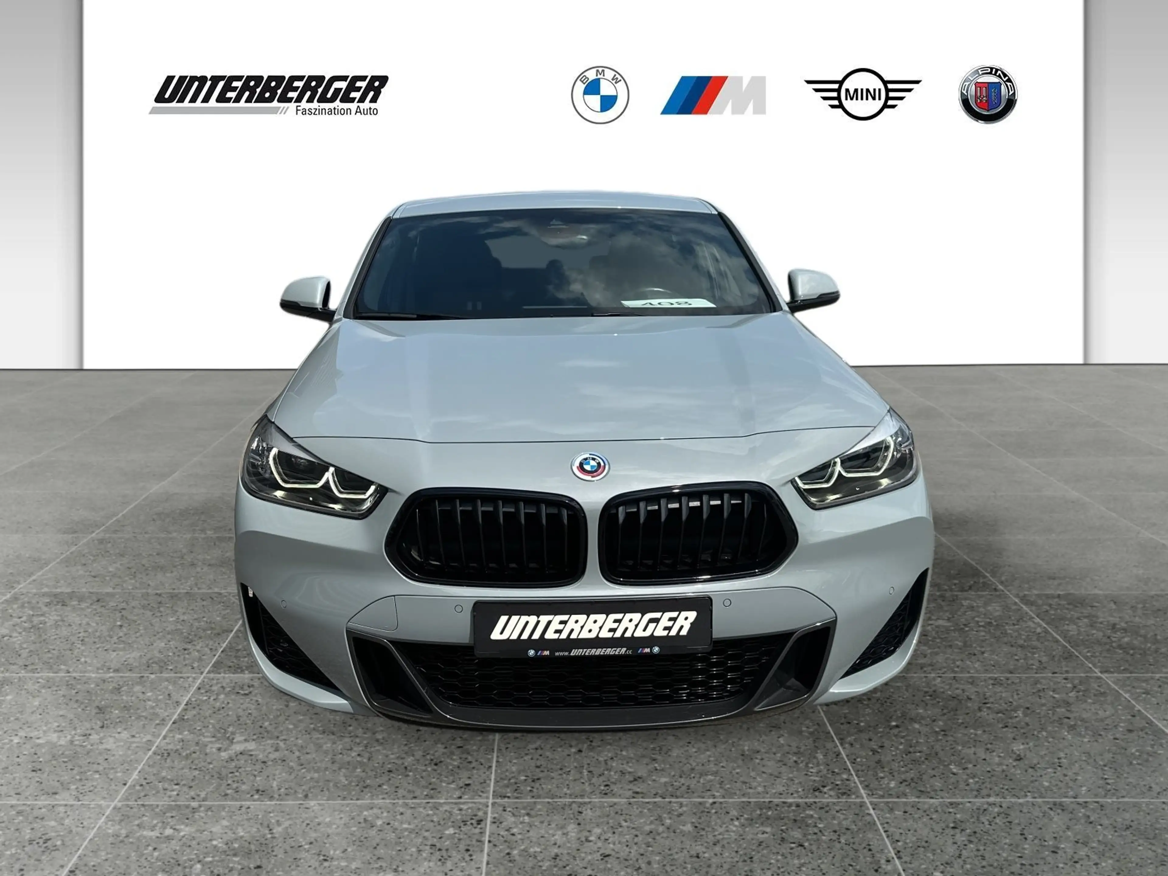 BMW X2 xDrive25e SHZ DAB PDC — photo 2