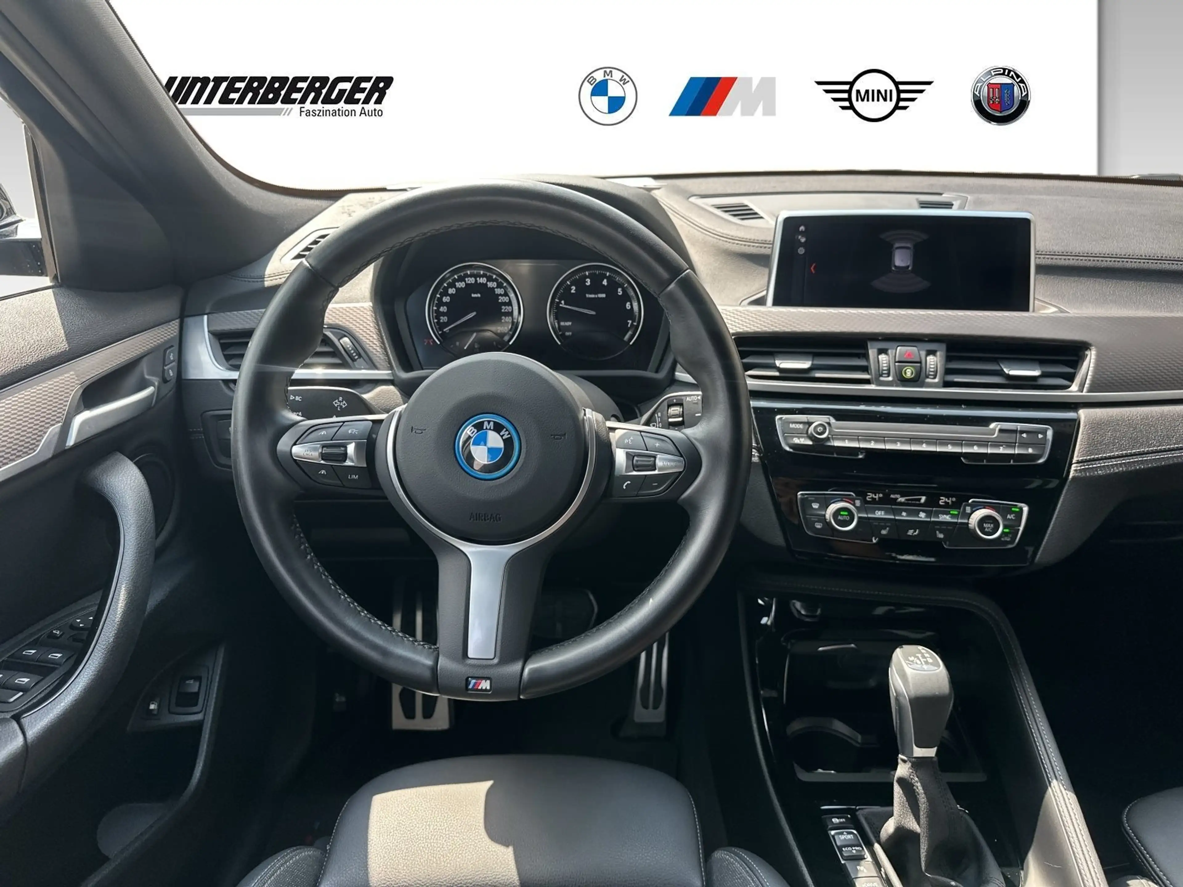 BMW X2 xDrive25e SHZ DAB PDC — photo 9
