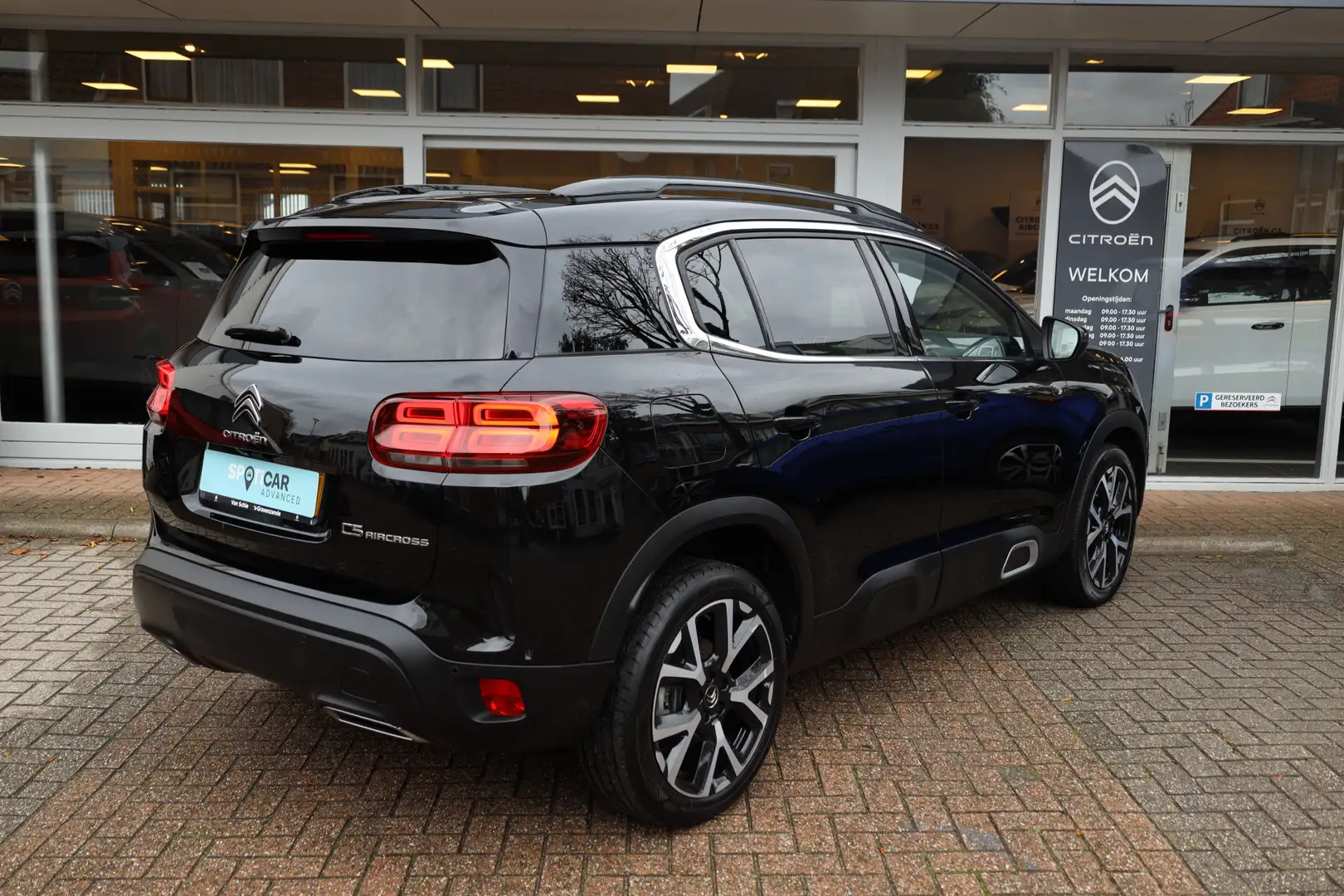 Citroen C5 Aircross PT 130 Shine Eelektrisch Schuif/Kanteldak | Camera Zwart - 2