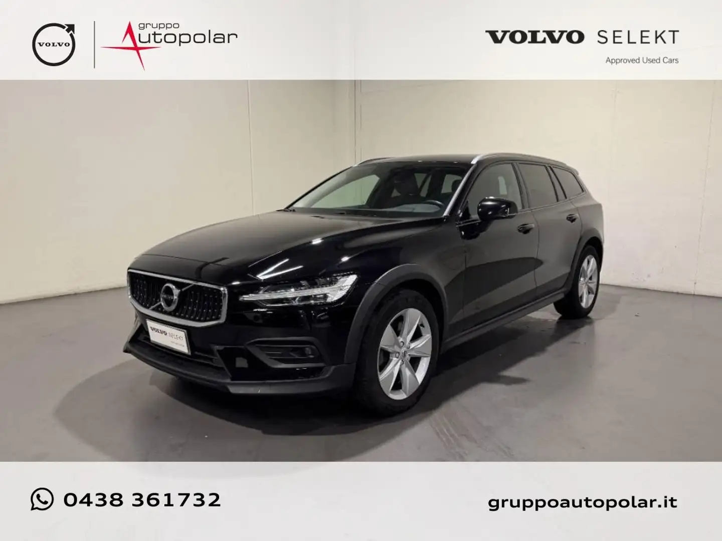 Volvo V60 Cross Country B4 DIESEL AWD ADVANCED AUTO Noir - 1