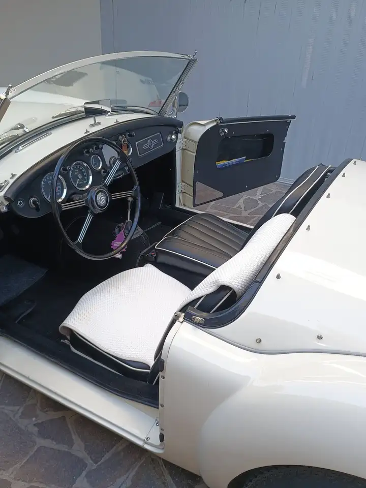 MG MGA Targa oro ASI, foto 4