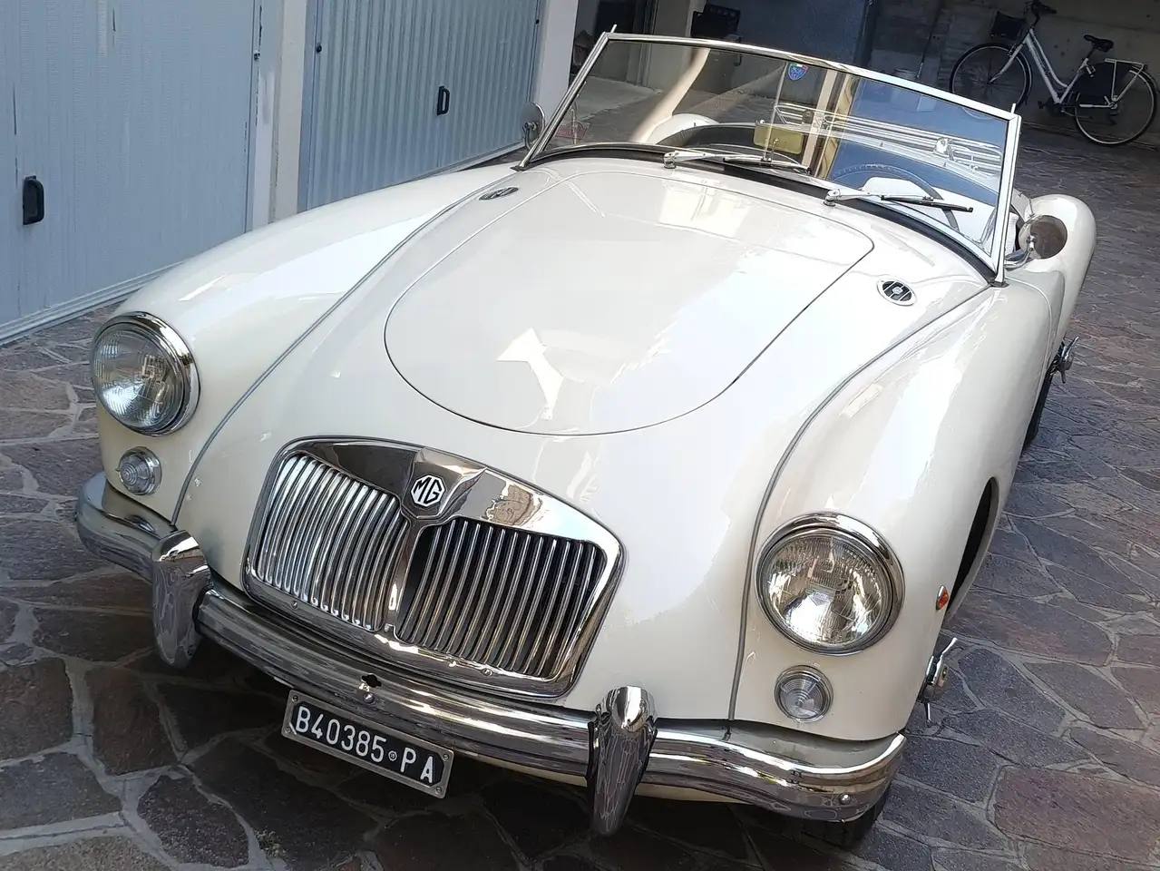 MG MGA Targa oro ASI, foto 1