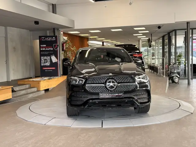 Mercedes-Benz GLE view 13