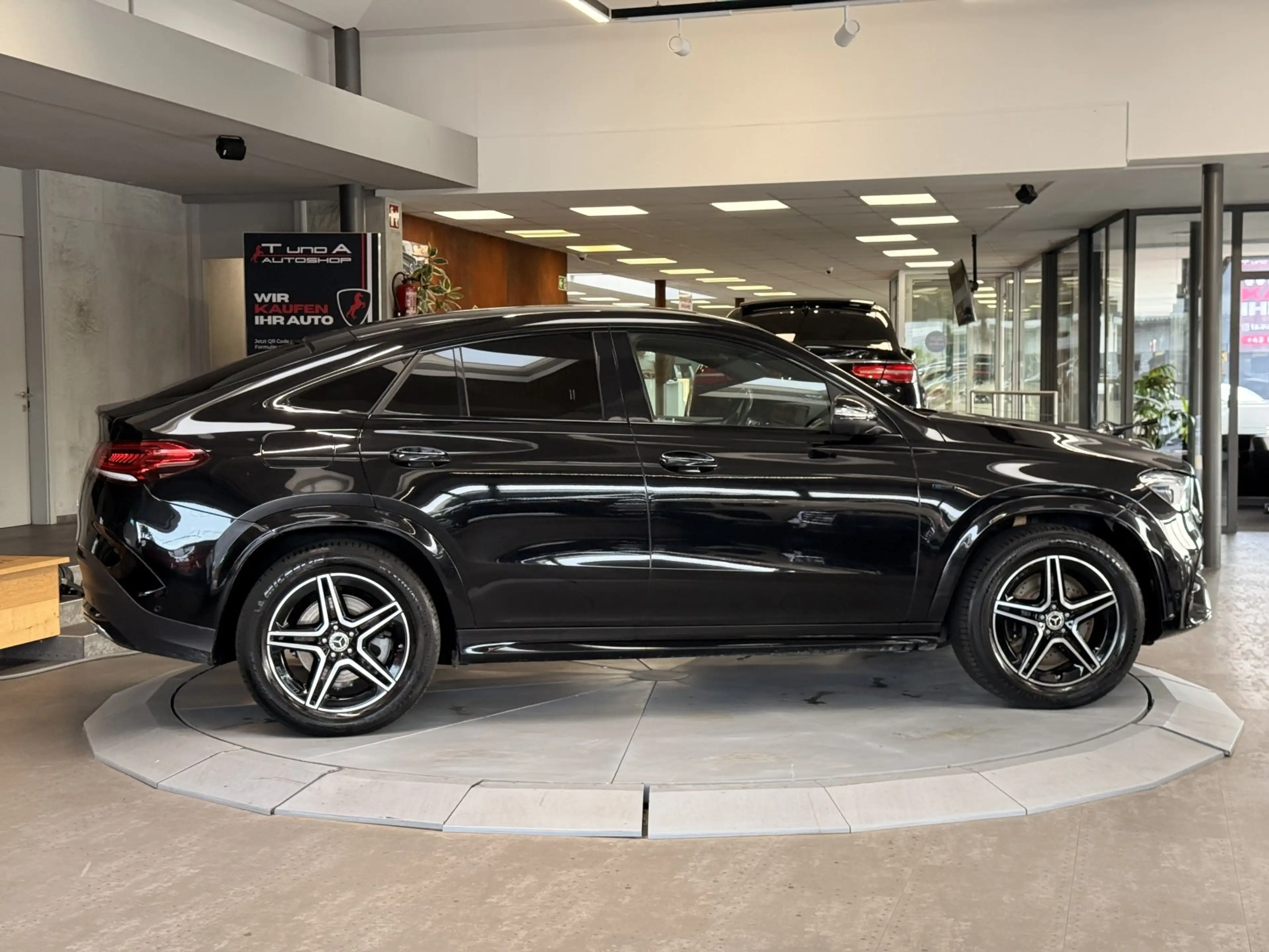 Mercedes-Benz GLE 350 de 4Matic Coupe AMG-Line *360*Ambiente*20Zoll — photo 9