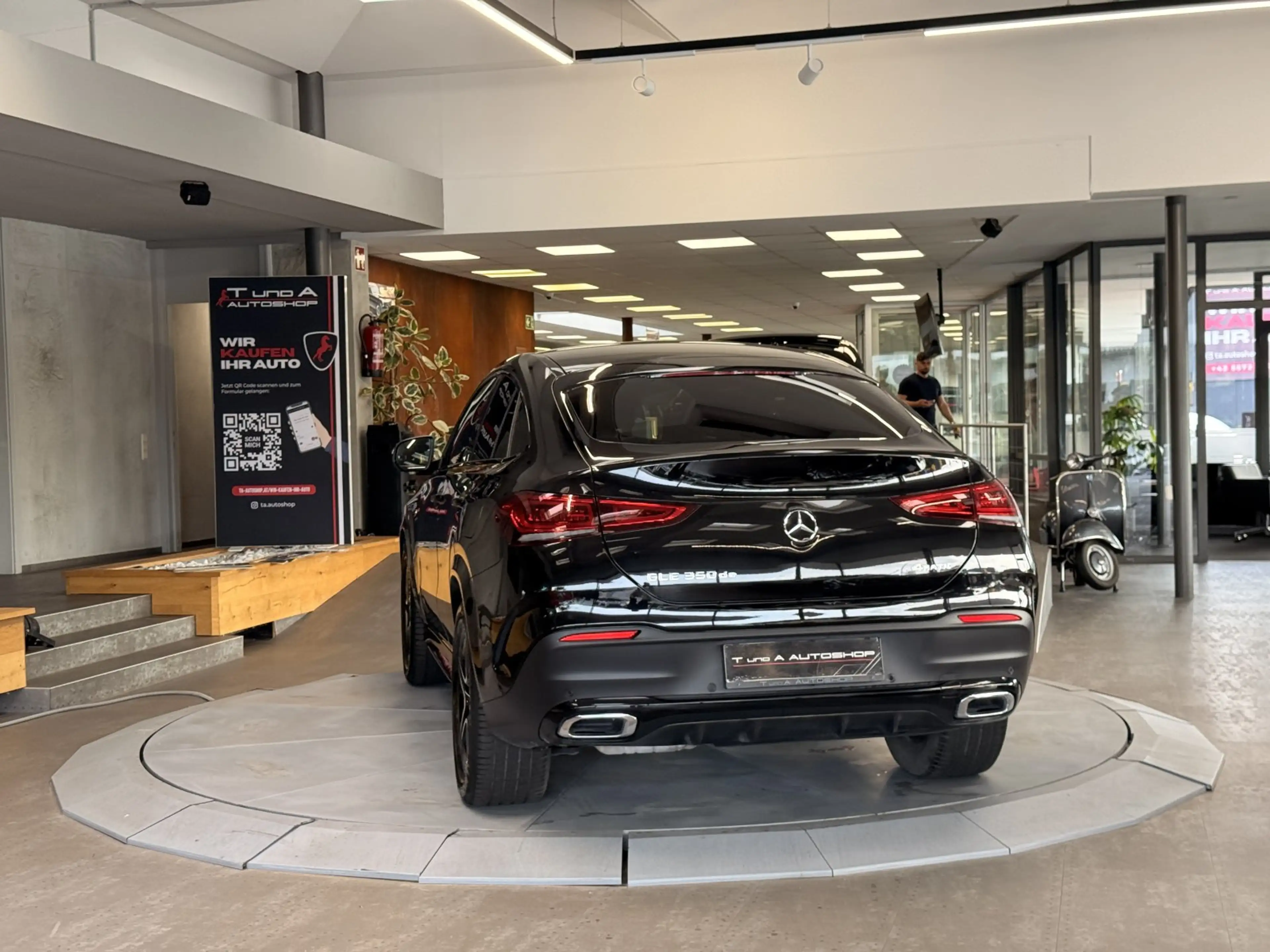 Mercedes-Benz GLE 350 de 4Matic Coupe AMG-Line *360*Ambiente*20Zoll — photo 5