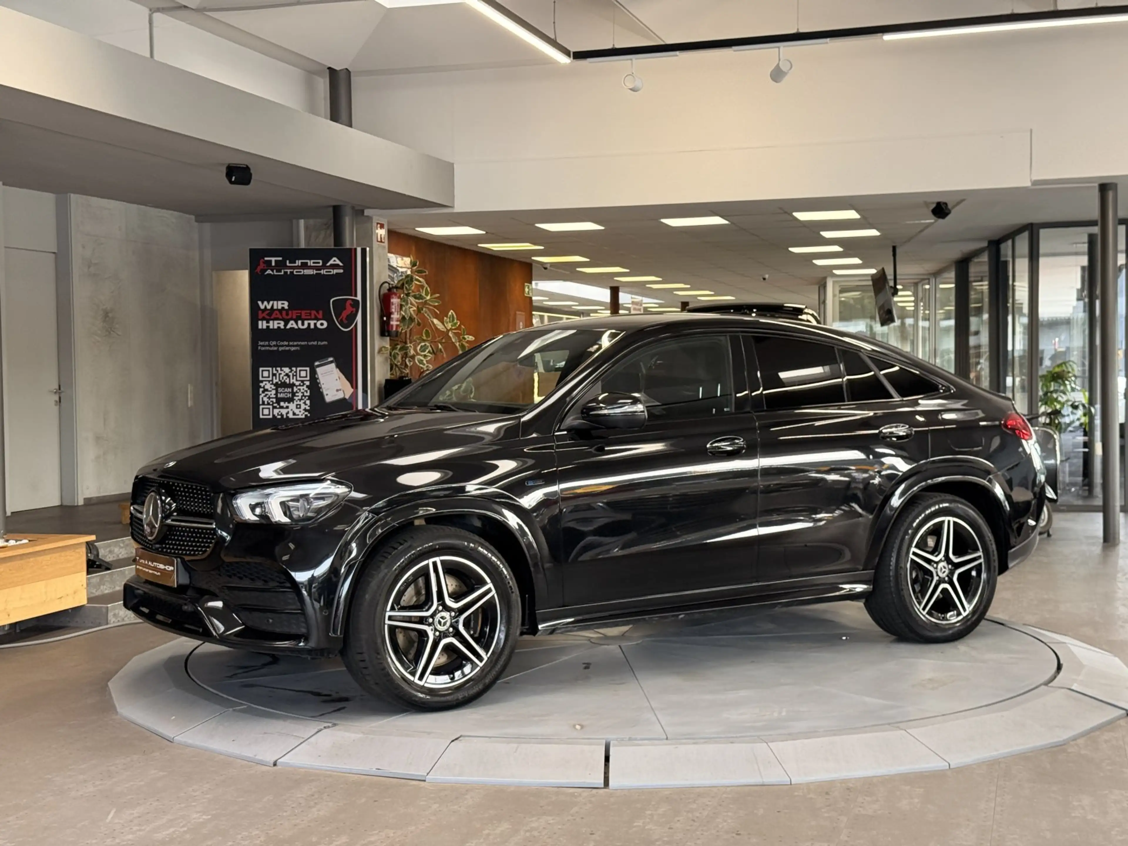 Mercedes-Benz GLE 350 de 4Matic Coupe AMG-Line *360*Ambiente*20Zoll — photo 2