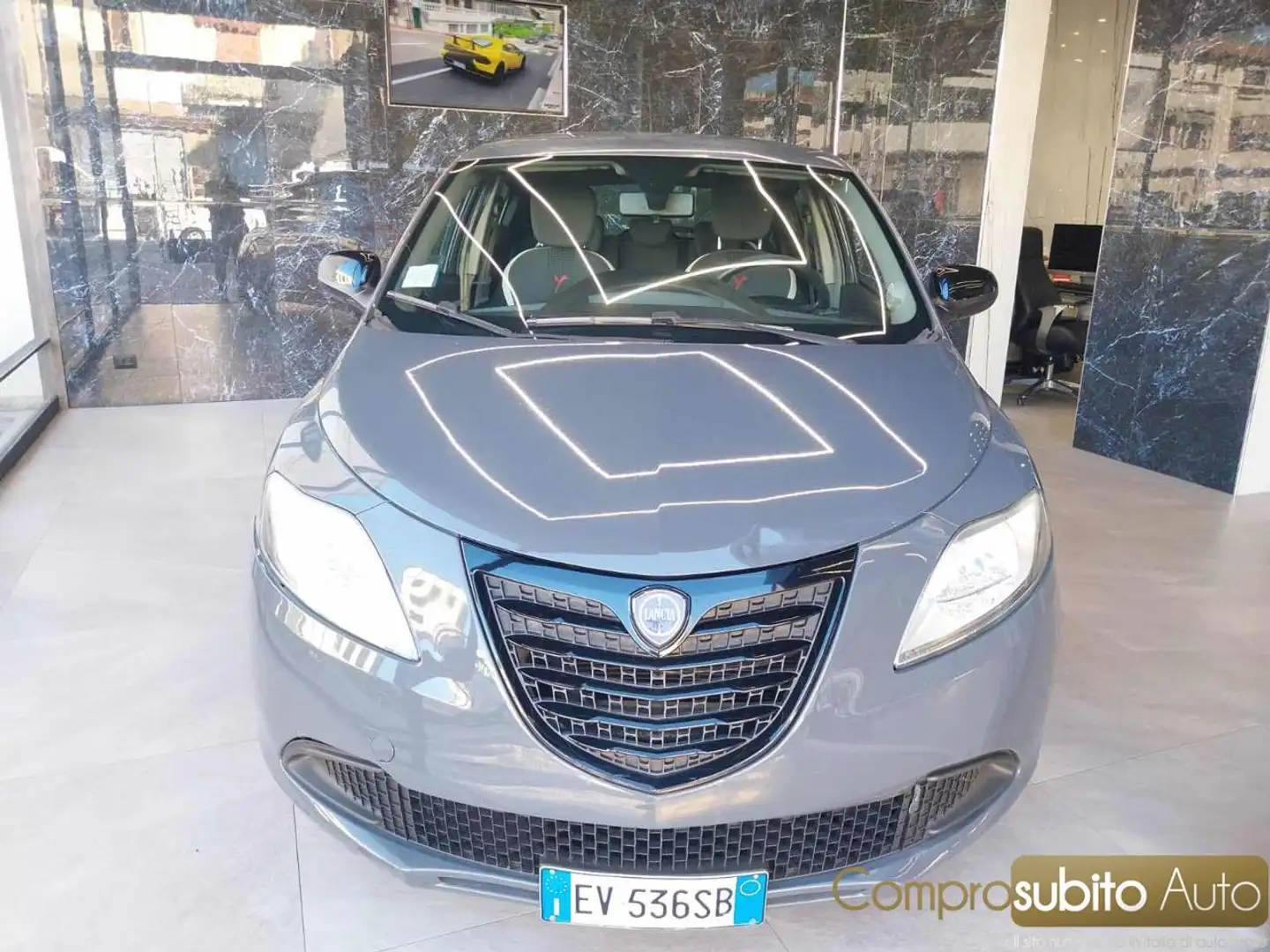 Lancia Ypsilon 1.2 69 CV 5 porte Gold Blu/Azzurro - 1