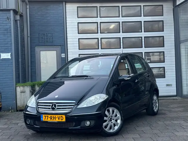 Mercedes-Benz A 200 Elegance | Airco | Leer | Camera | Automaat