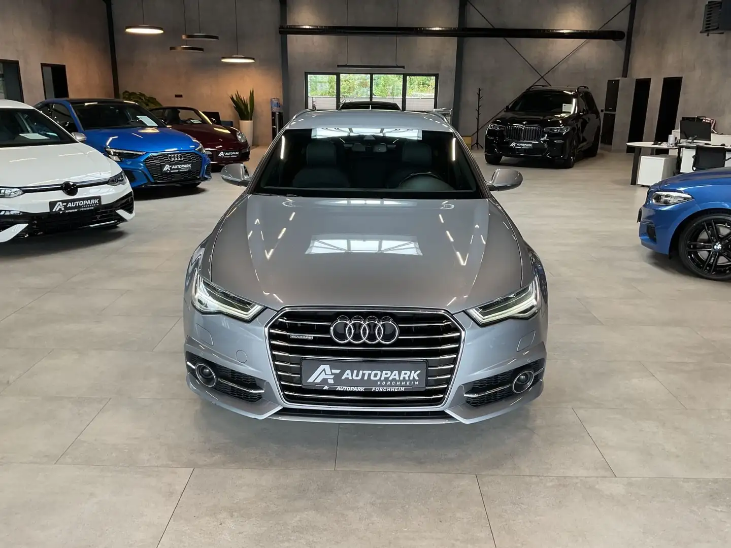 Audi A6 Avant 3.0 TDI quattro 3 x S Line Matrix AHK Grigio - 2