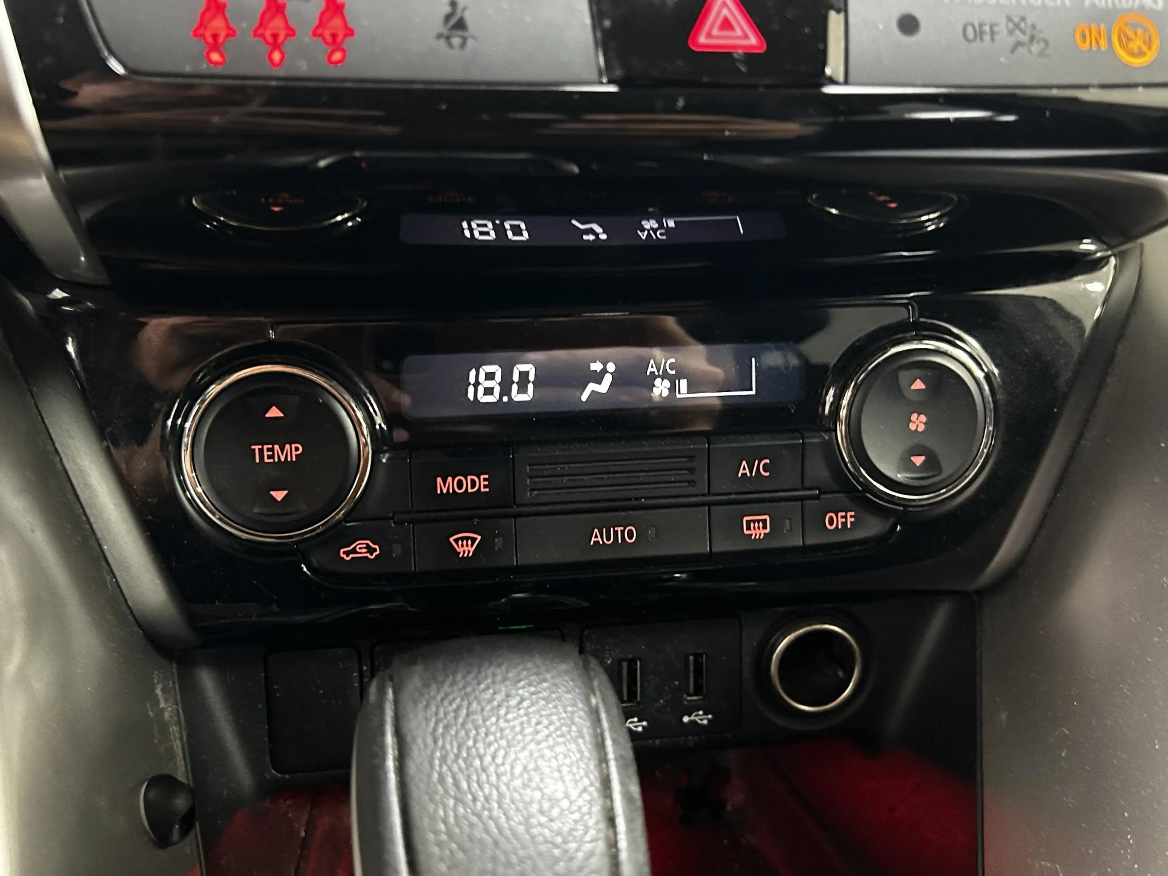 Mitsubishi Eclipse Cross 1.5 DI-T Pure AFNEEMBARE TREKHAAK | APPLE CARPLAY — photo 12