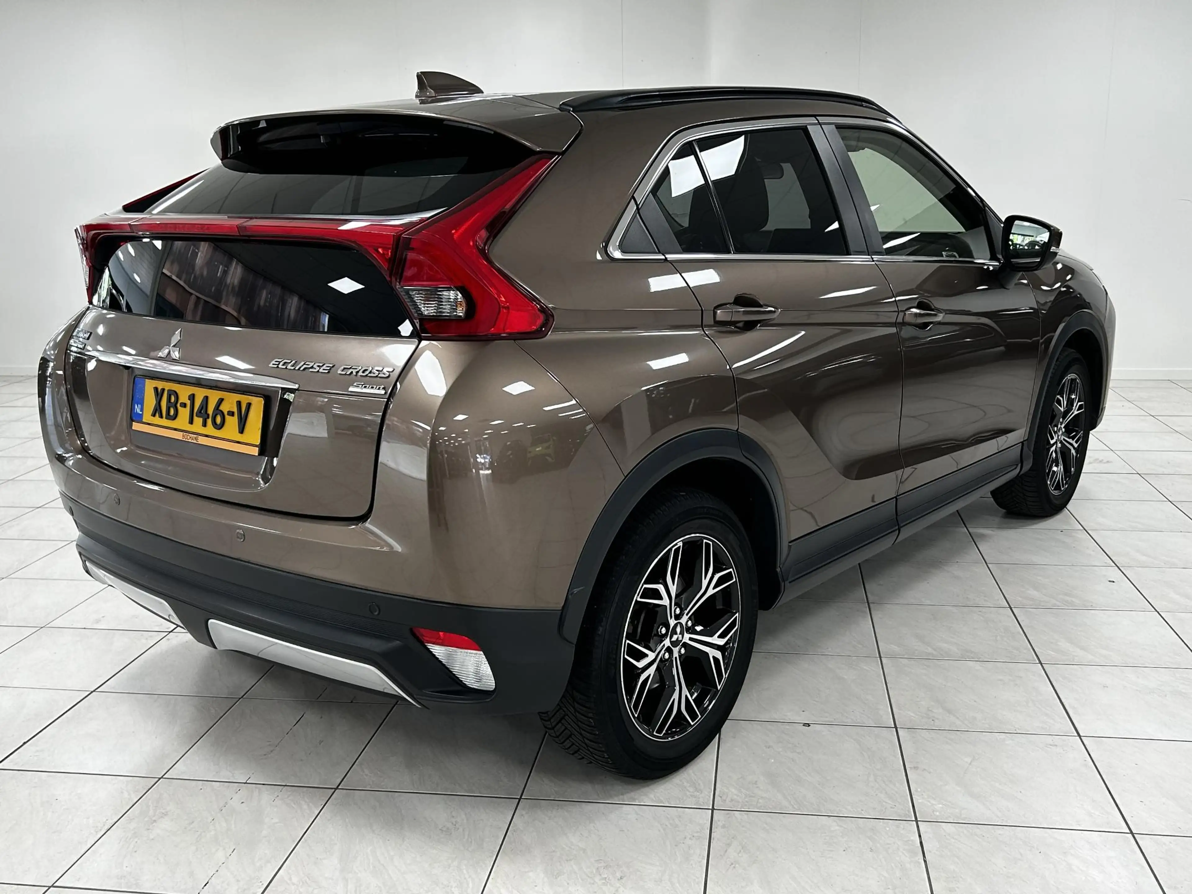 Mitsubishi Eclipse Cross 1.5 DI-T Pure AFNEEMBARE TREKHAAK | APPLE CARPLAY — photo 2