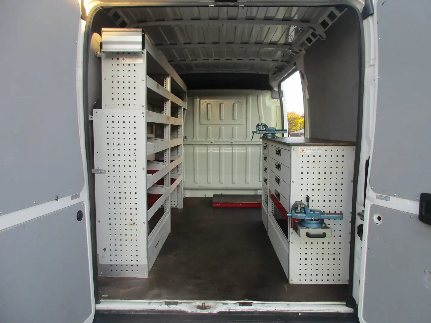 Citroen Jumper 35 L2H2 2.2 140cv FURGONE CON SCAFFALI IN ARRIVO Blanco - 1