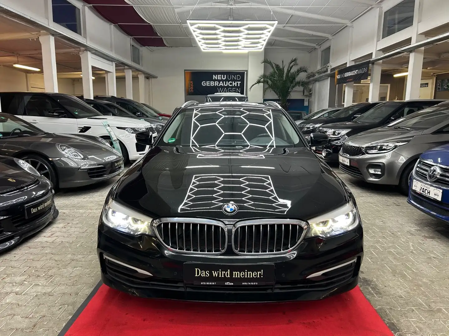 BMW 520 d Touring*TÜV NEU*PANO*LED*LANGSTRECKE* Schwarz - 2