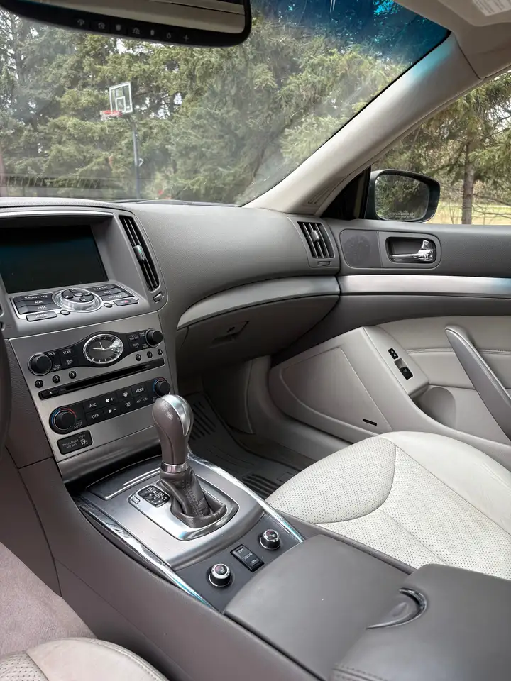 Infiniti G снимка Infiniti G