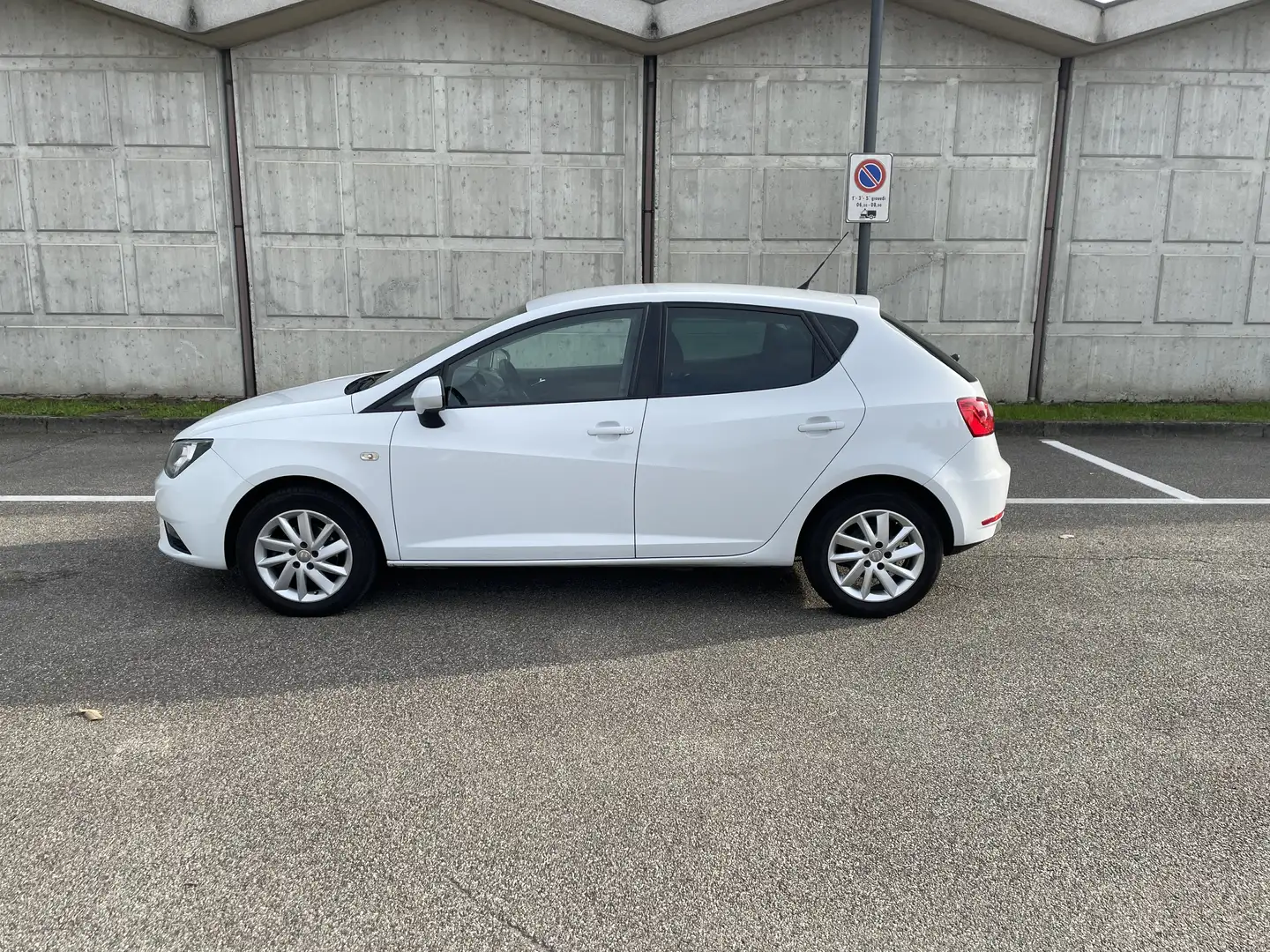 SEAT Ibiza 5p 1.2 tdi cr Style - 2
