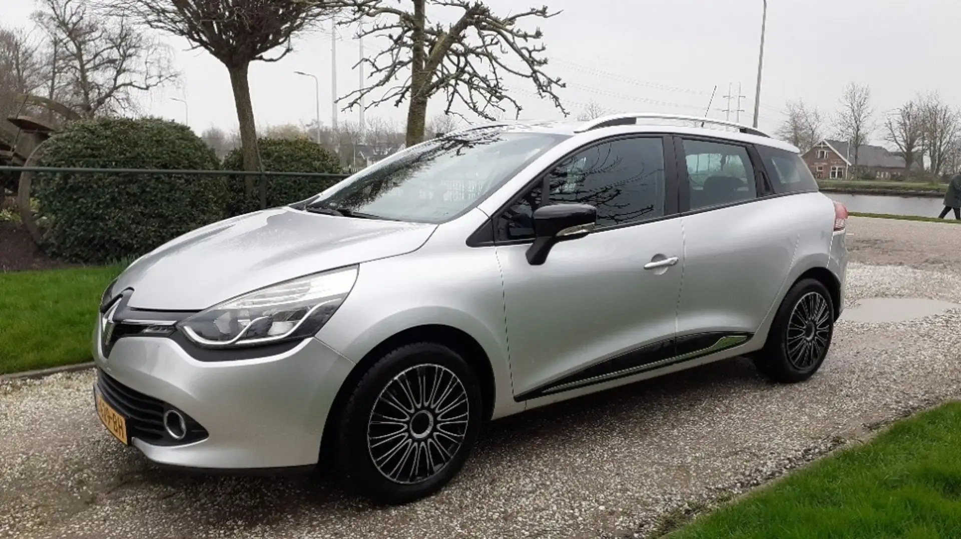 Renault Clio 0.9 TCe Dynamique Grijs - 1