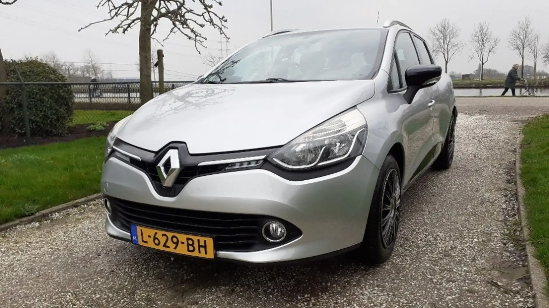 Renault Clio 0.9 TCe Dynamique Grijs - 2