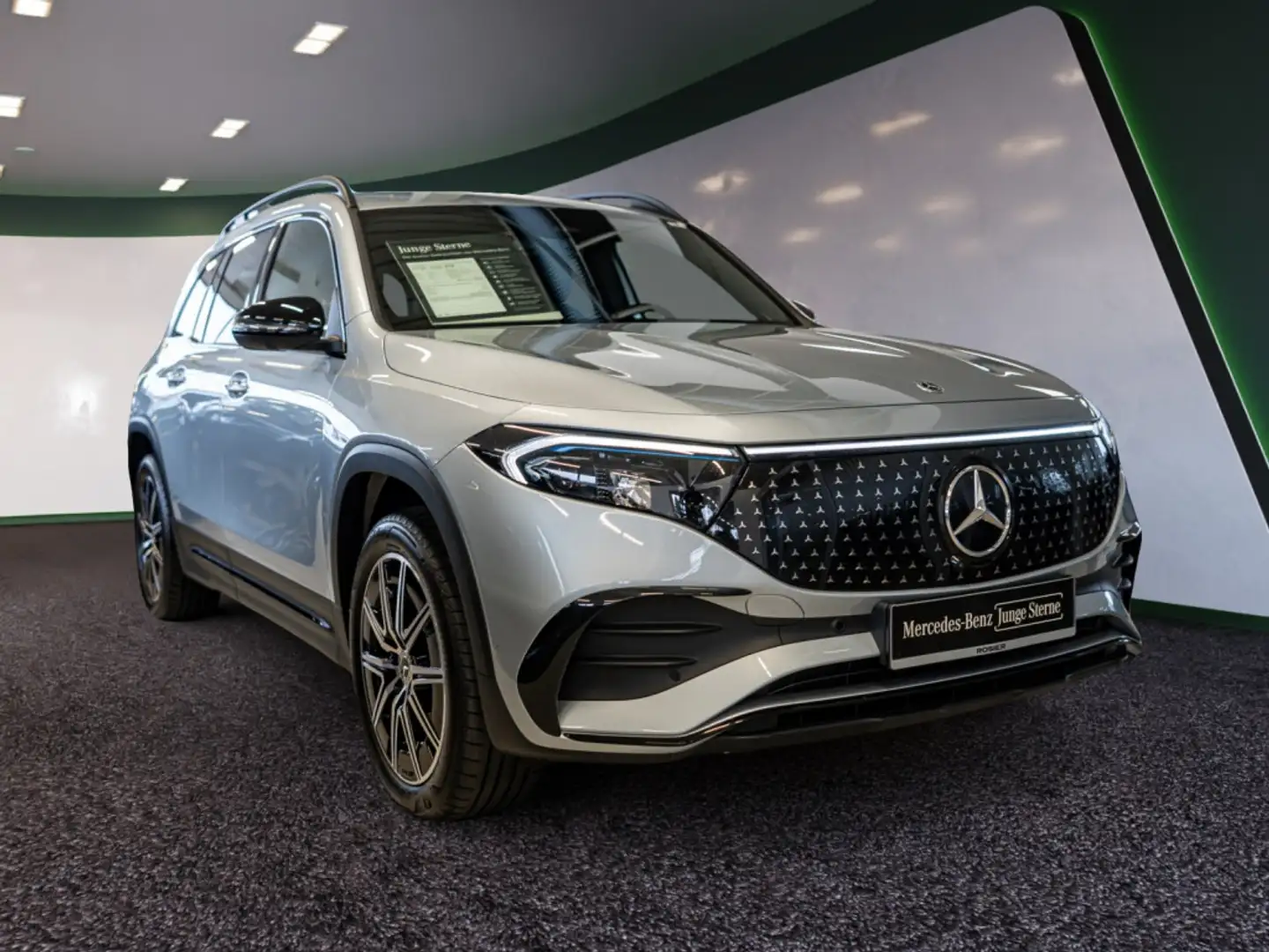 Mercedes-Benz EQB 350 4M AMG Sport Premium AHK Distr. LED H Argent - 2