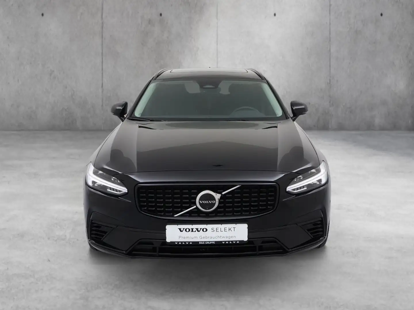 Volvo V90 Kombi 2.0 Plus Dark Recharge Plug-In Hybrid AWD Schwarz - 2