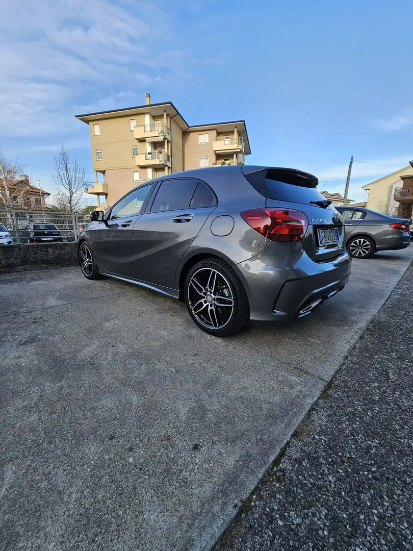 Mercedes-Benz A 200 d Premium auto my16 - 2