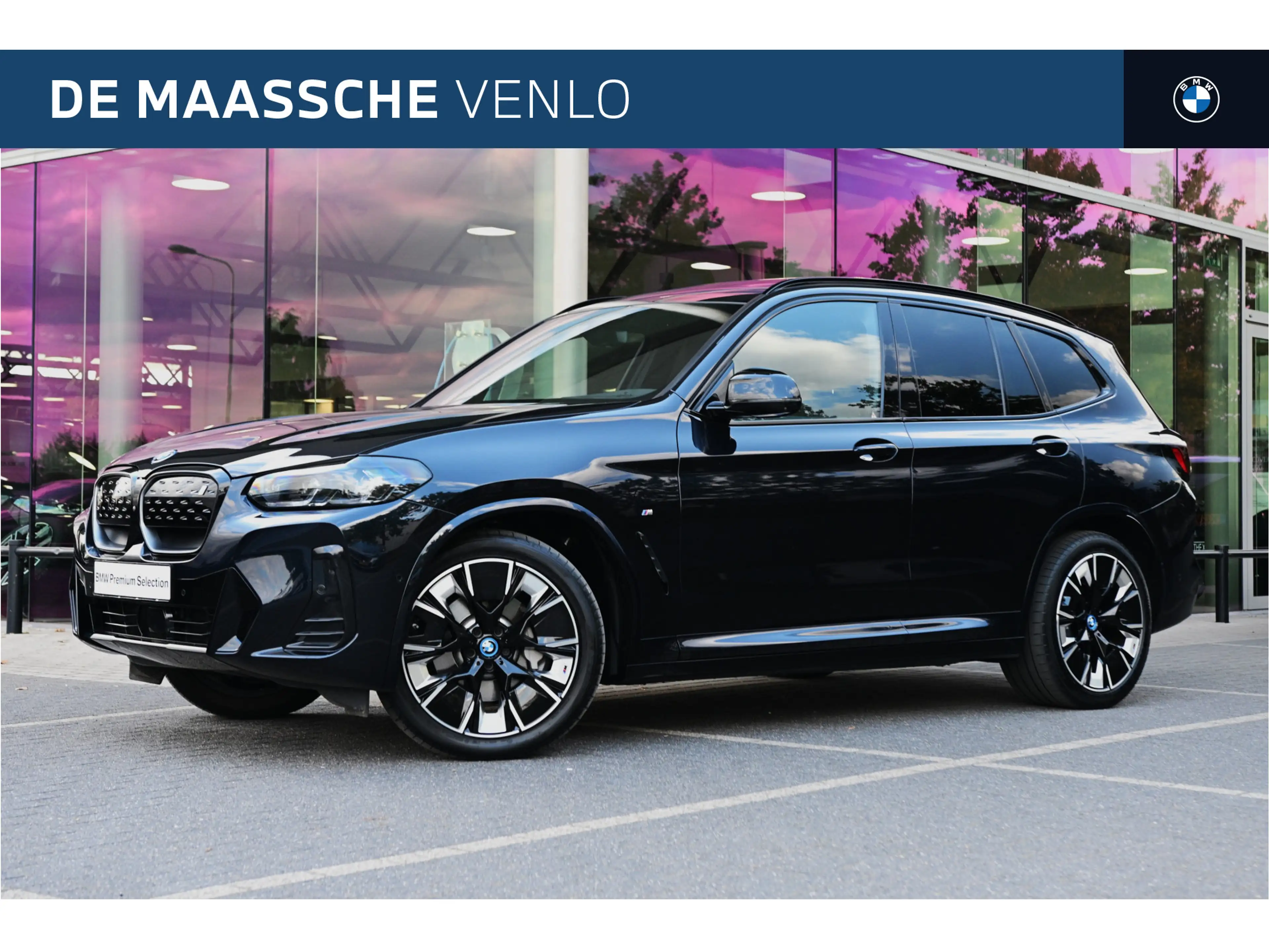 BMW iX3 High Executive / Panoramadak / Trekhaak / Comfort