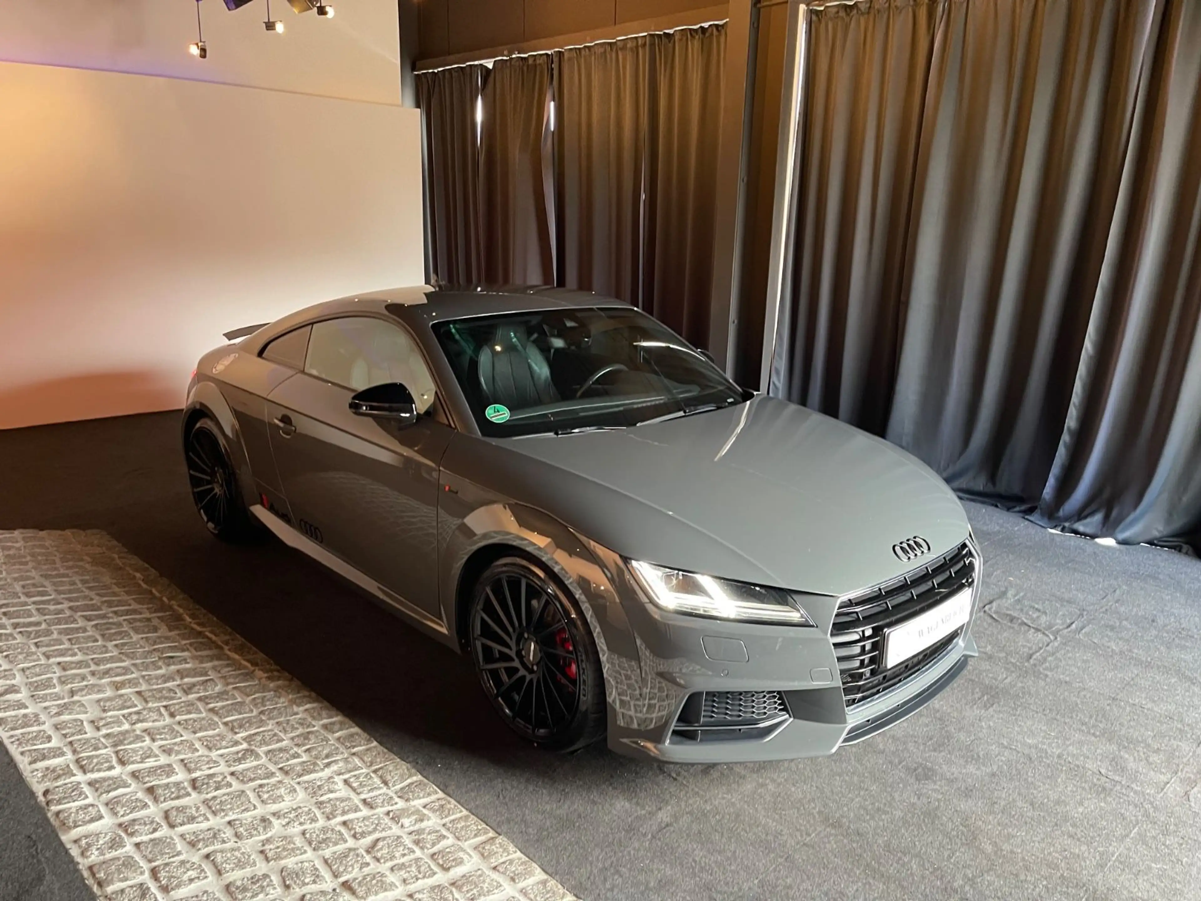 Audi TT Coupe 2.0 TFSI | MTR 355 PS | B&O | Virtual — photo 12