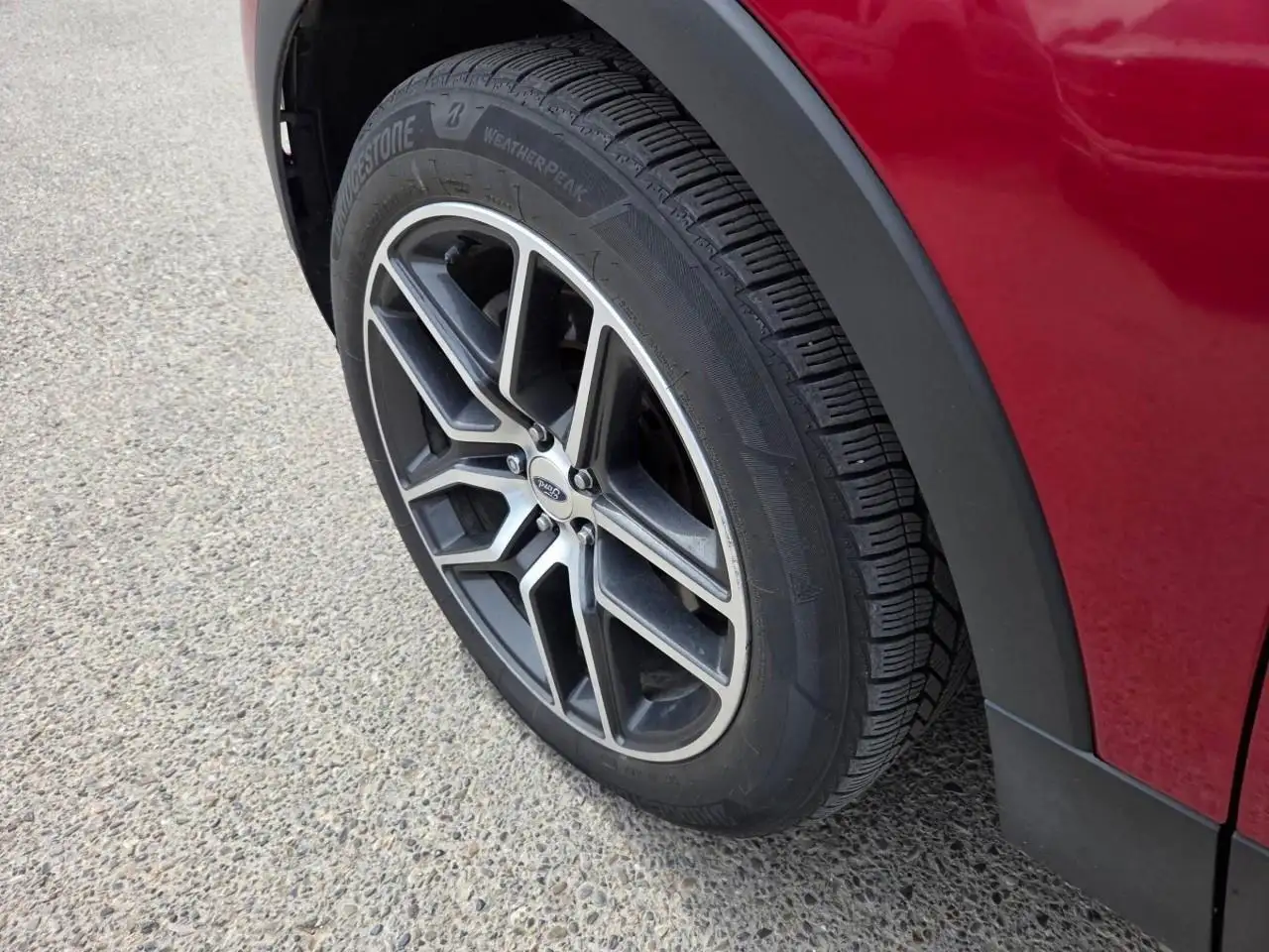 Ford Explorer photo Ford Explorer