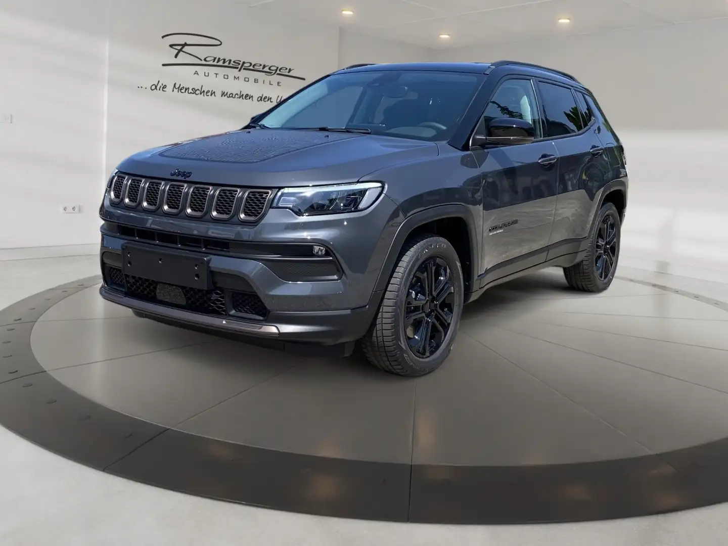 Jeep Compass Upland Plug-In Hybrid 4xe Grau - 2