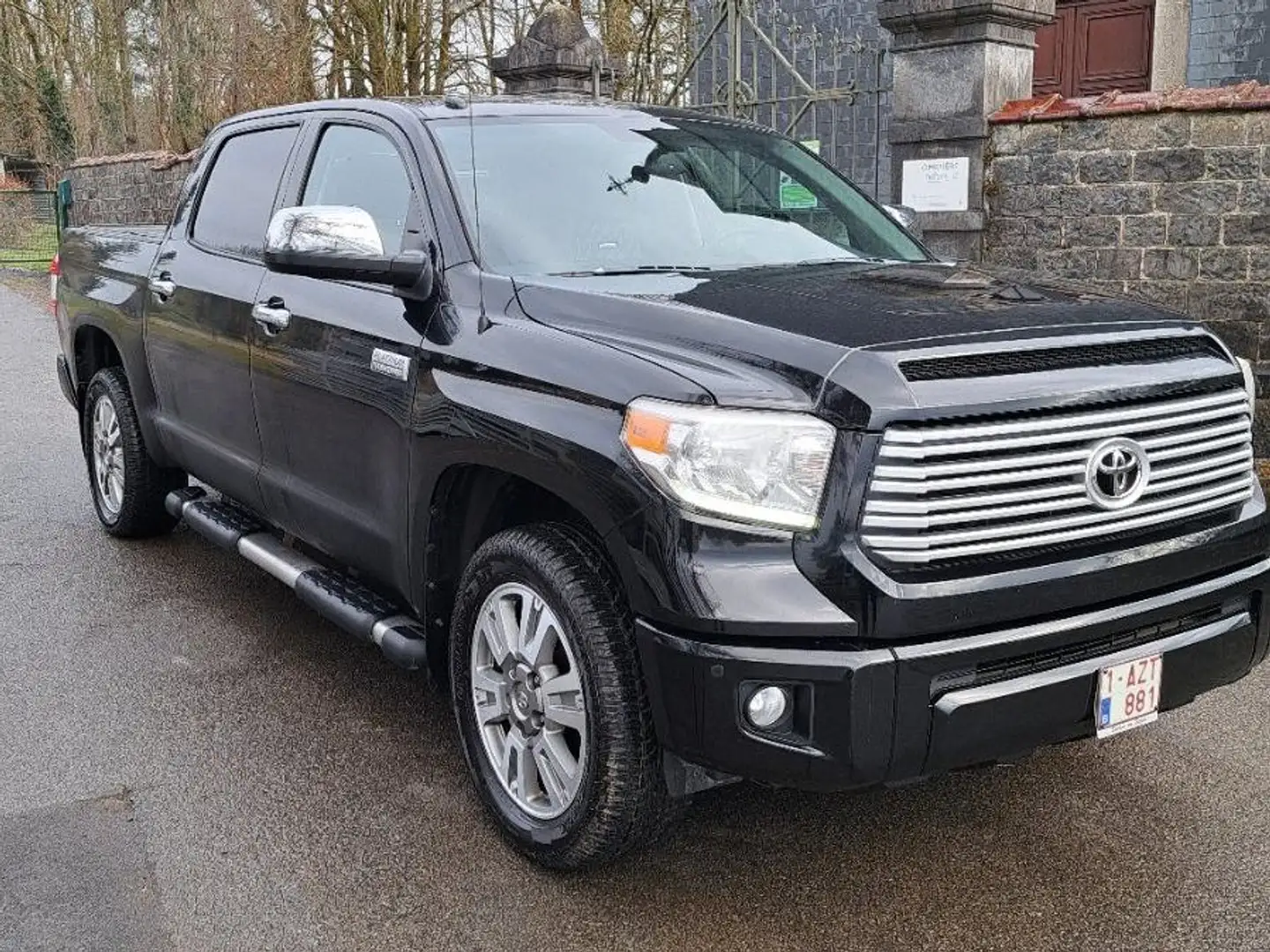 Toyota Tundra platinium Negro - 1