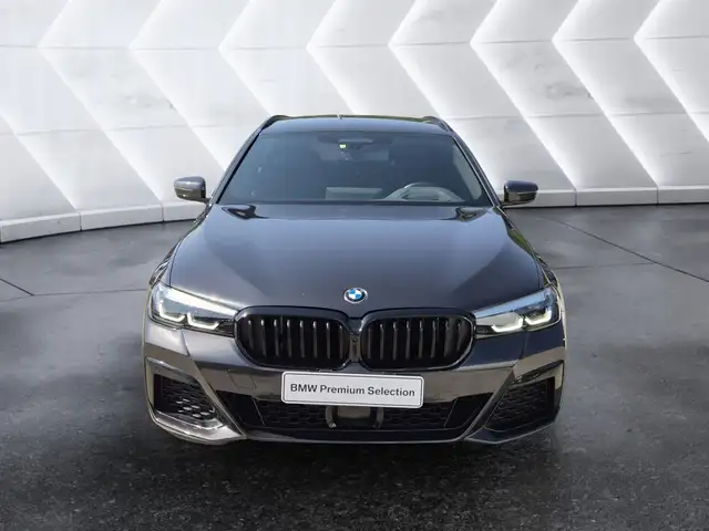 BMW 5 Series view 2