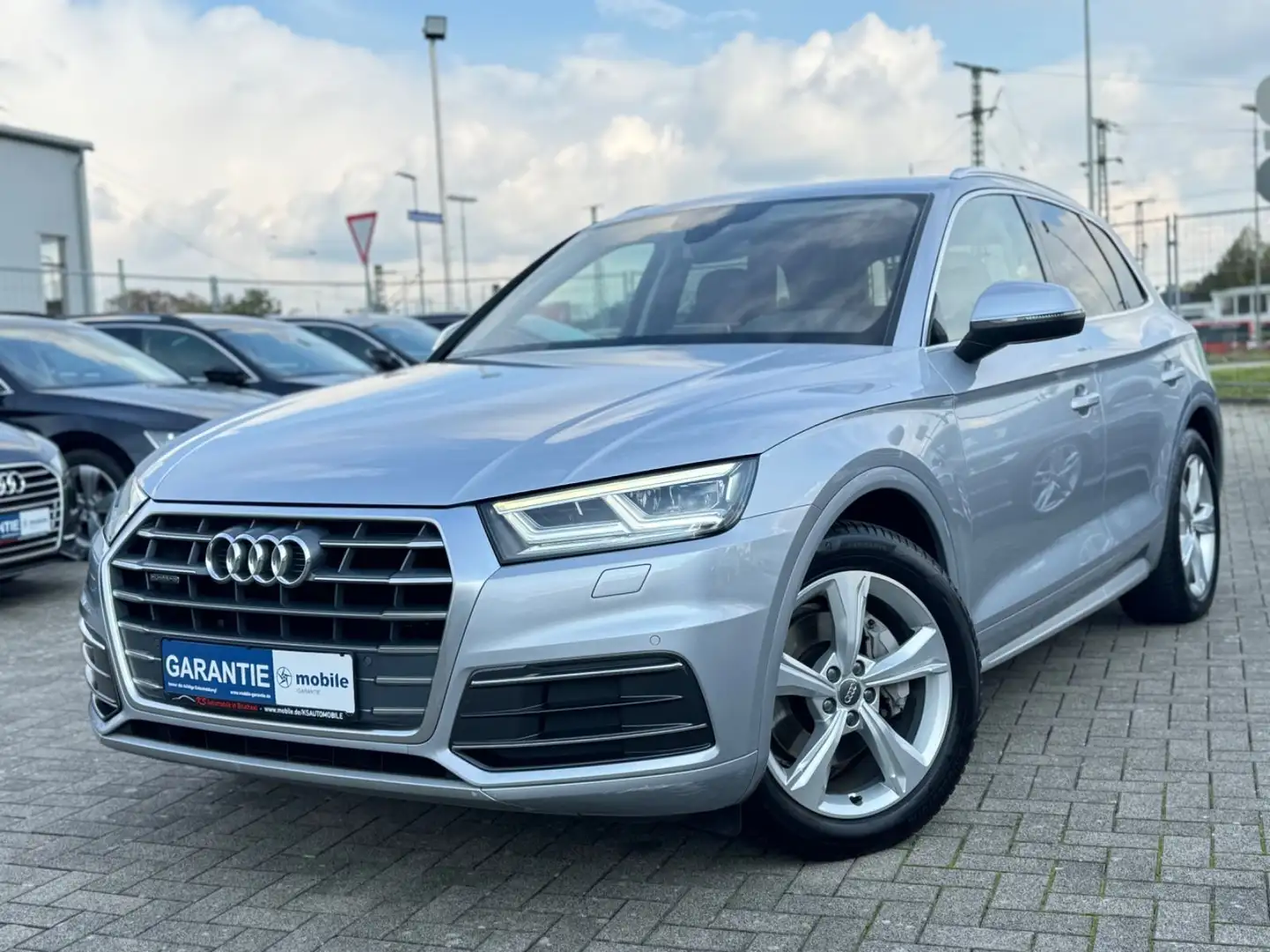 Audi Q5 quattro sport *Alcantara*LED*Virtuel*1.Hand* Argent - 1