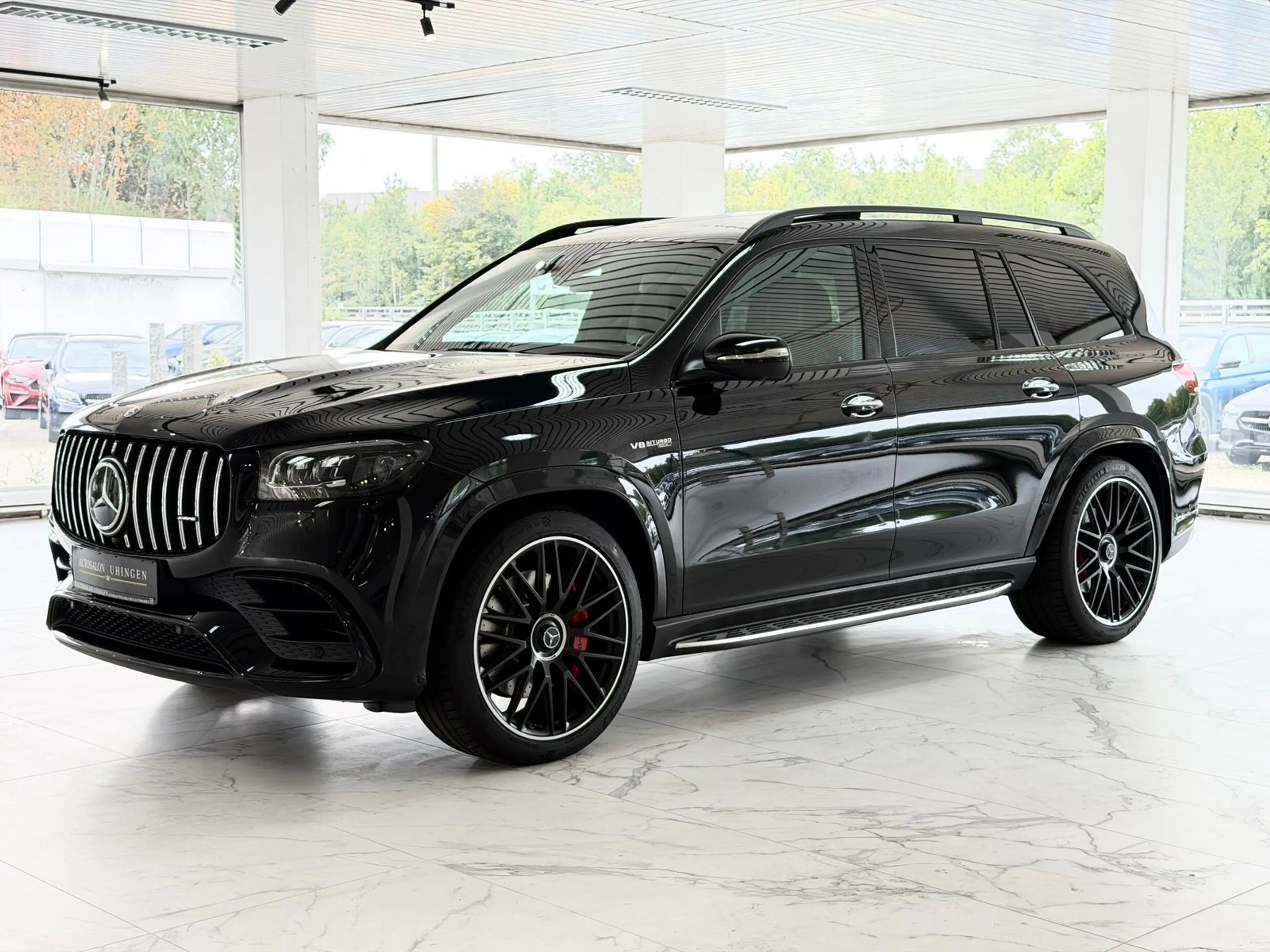Mercedes-Benz GLS 63 AMG DRIVER'S*CARBON*MASSAGE*STDH*23Z*VOLL