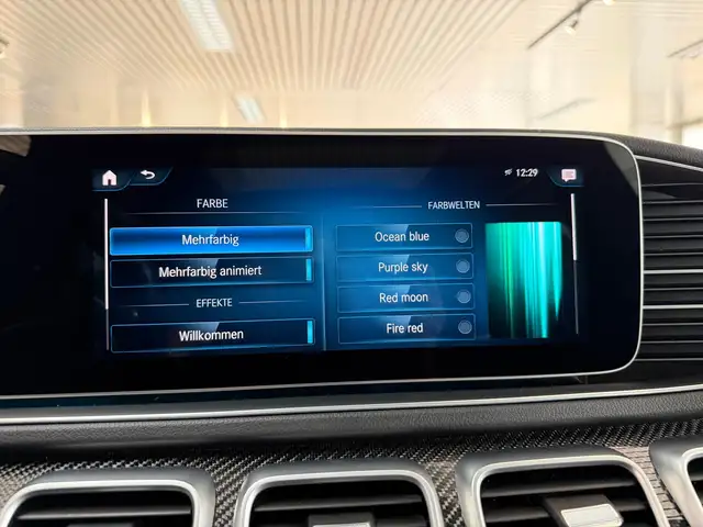 Mercedes-Benz GLS view 26