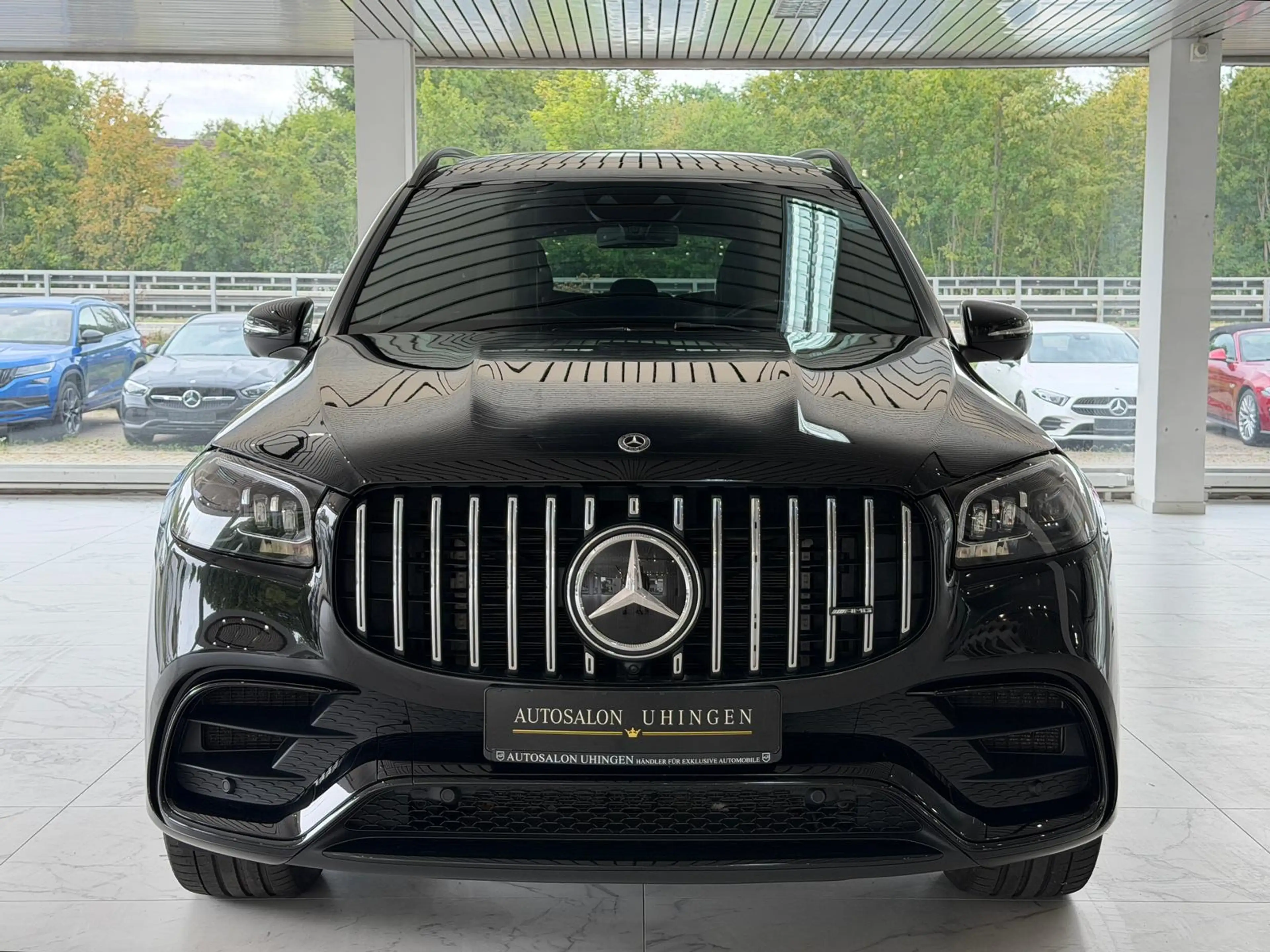Mercedes-Benz GLS 63 AMG DRIVER'S*CARBON*MASSAGE*STDH*23Z*VOLL — photo 3