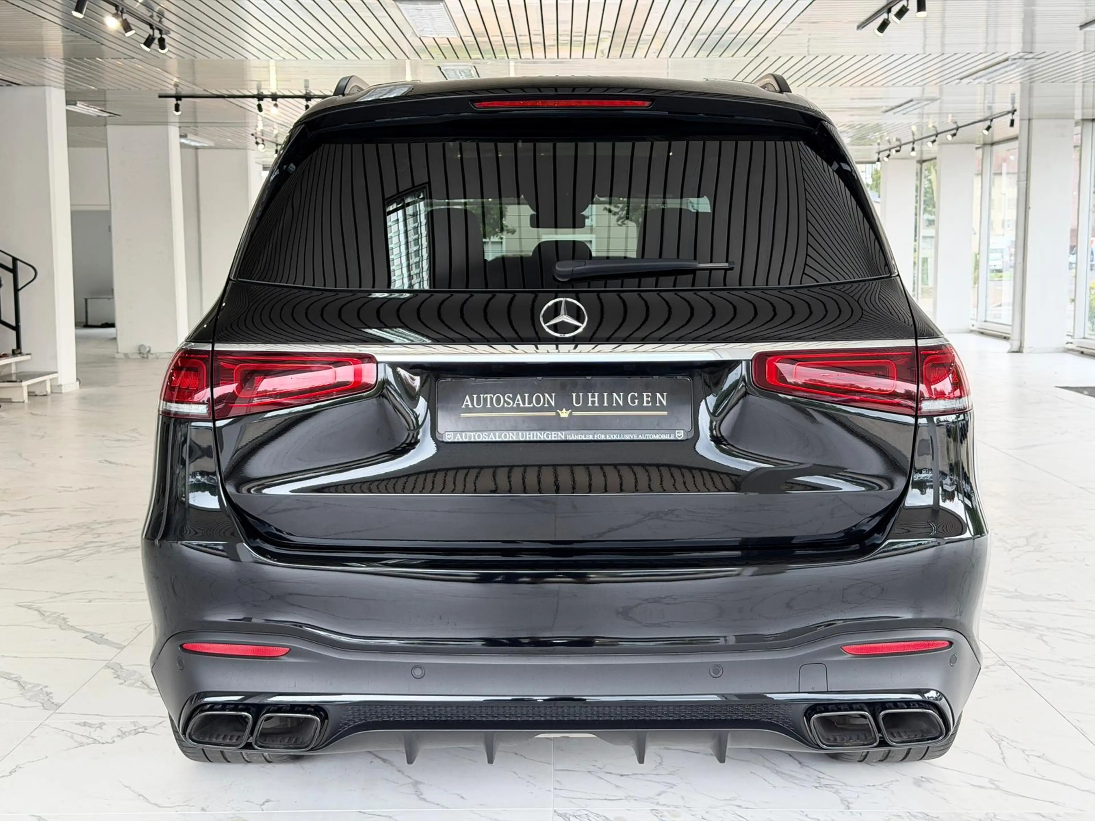 Mercedes-Benz GLS 63 AMG DRIVER'S*CARBON*MASSAGE*STDH*23Z*VOLL — photo 7