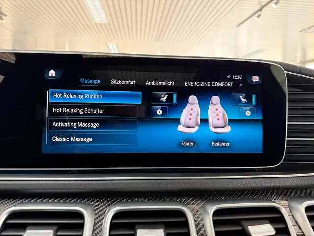 Mercedes-Benz GLS view 24