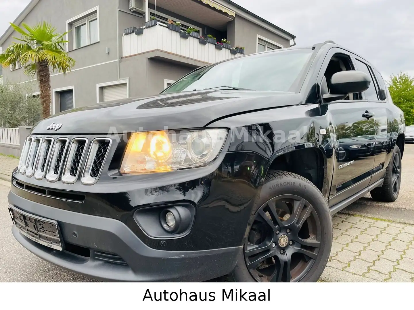 Jeep Compass Limited 4x2 Schwarz - 1