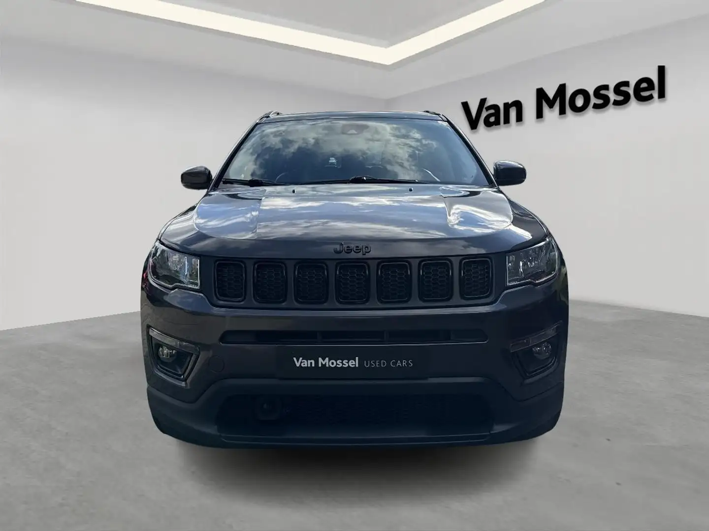 Jeep Compass 1.4 Turbo MultiAir 4x2 Night Eagle Gris - 2