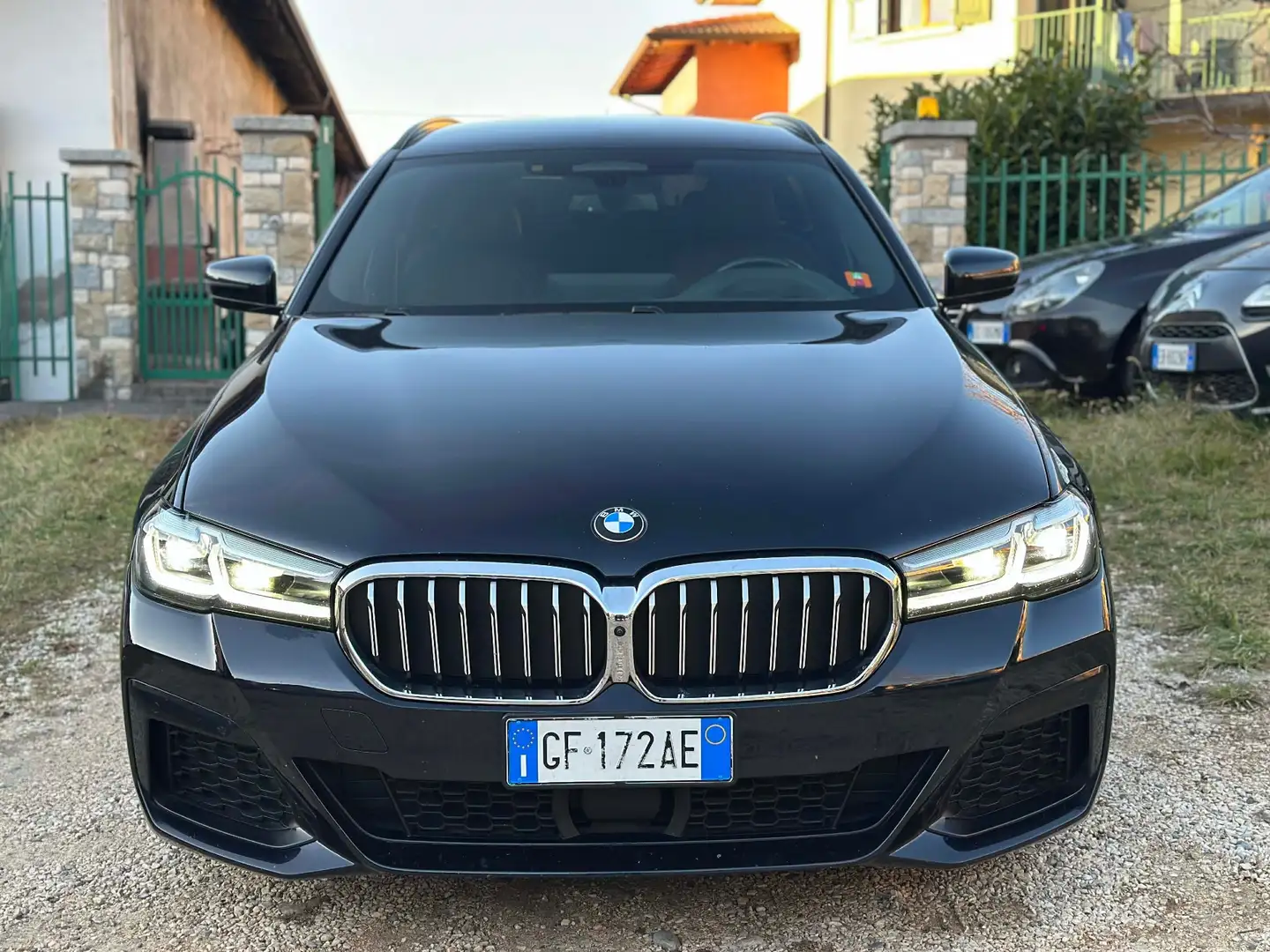 BMW 520 520d 48V Touring Msport Blau - 2