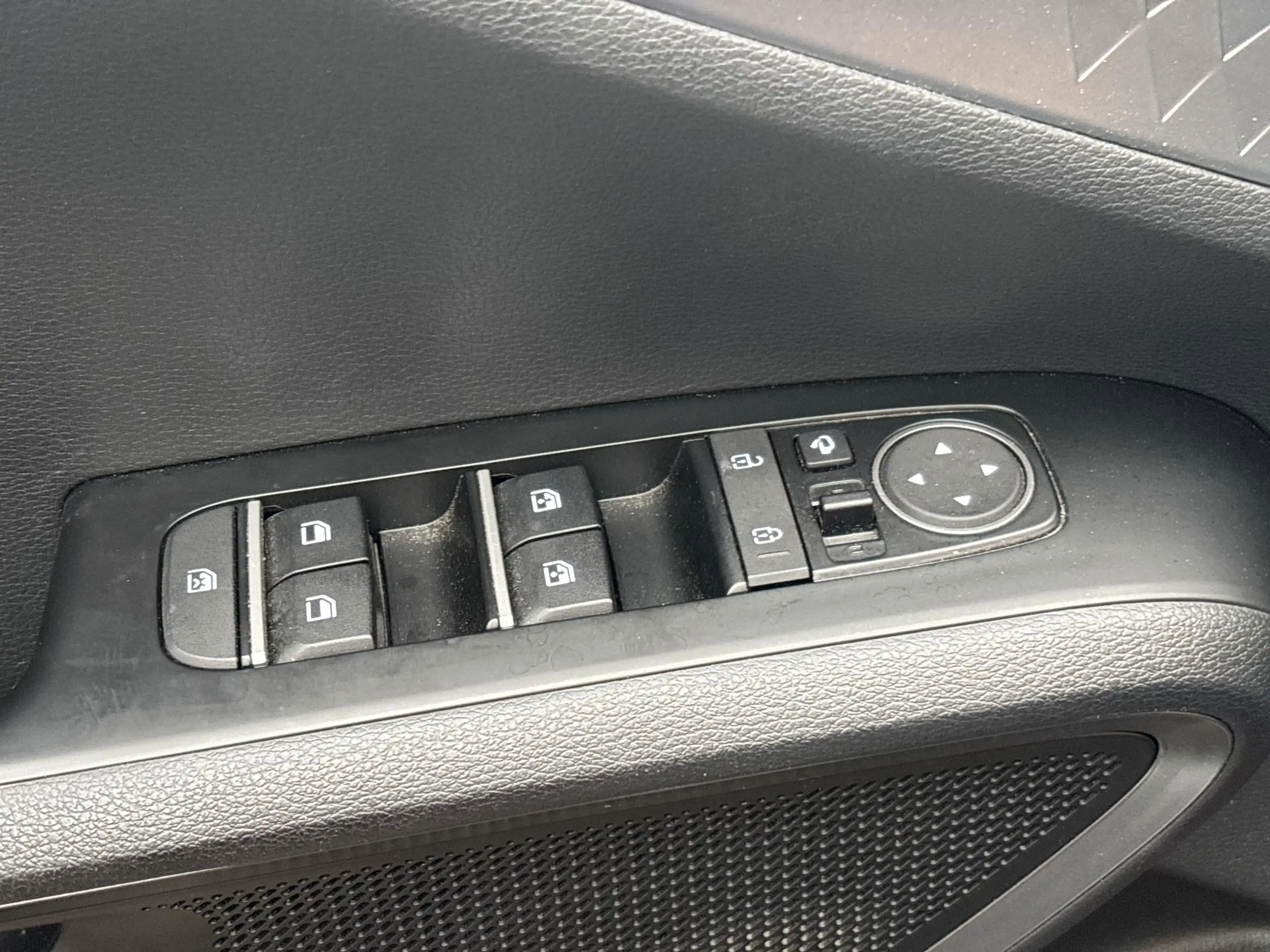 Kia Soul e-Soul ExecutiveLine 64 kWh Eerste eigenaar, Deale — photo 10