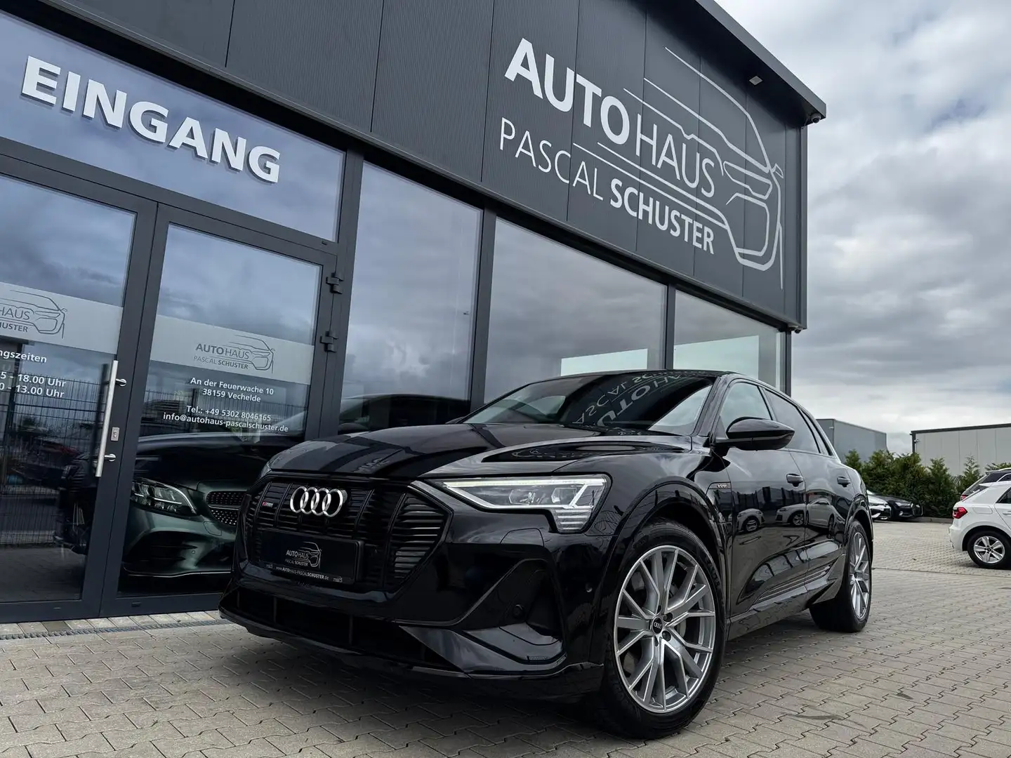 Audi e-tron 50 quattro S line/LUFT/VIRTUAL/PRIVACY/ Zwart - 1
