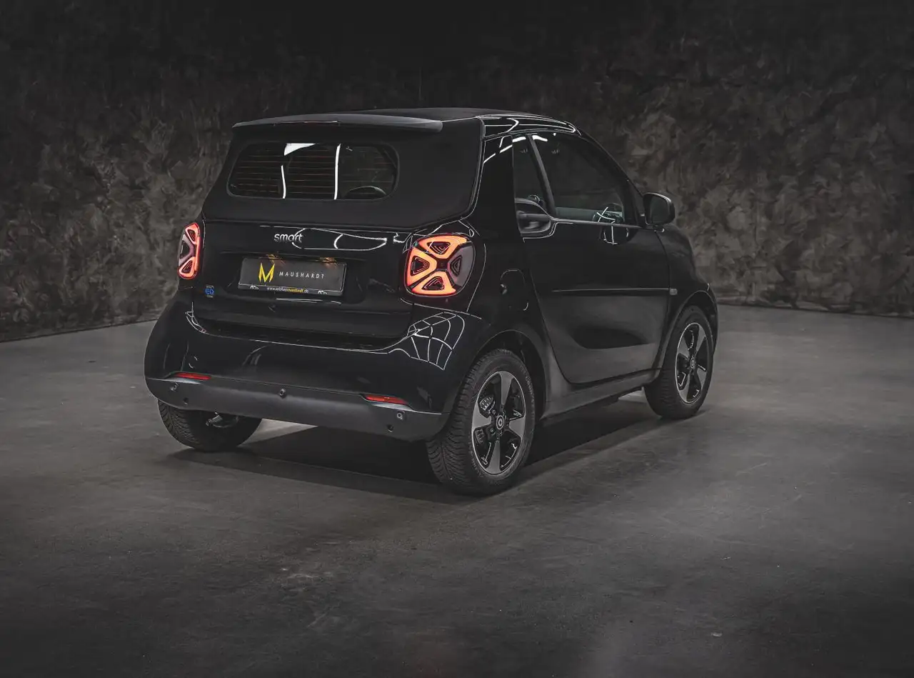 smart forTwo 2024 — фото 7