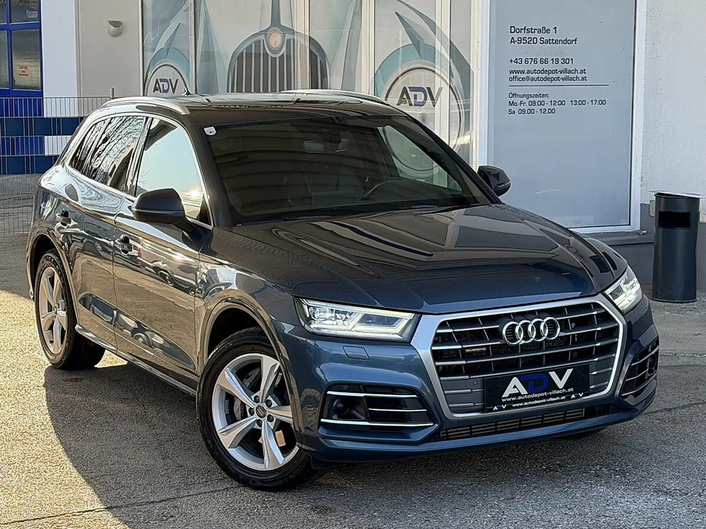 Audi Q5 3xS-Line 3,0 TDI quattro sport Aut. Blau - 1