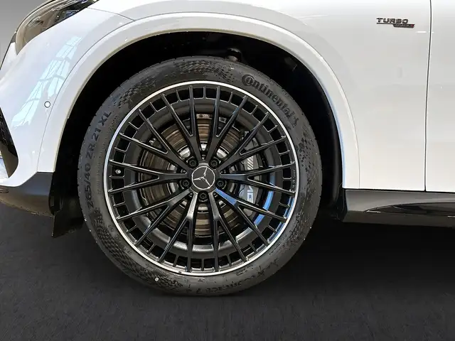 Mercedes-Benz GLC Class view 7