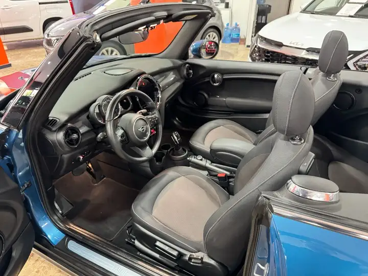 MINI Cooper 2022, foto 12