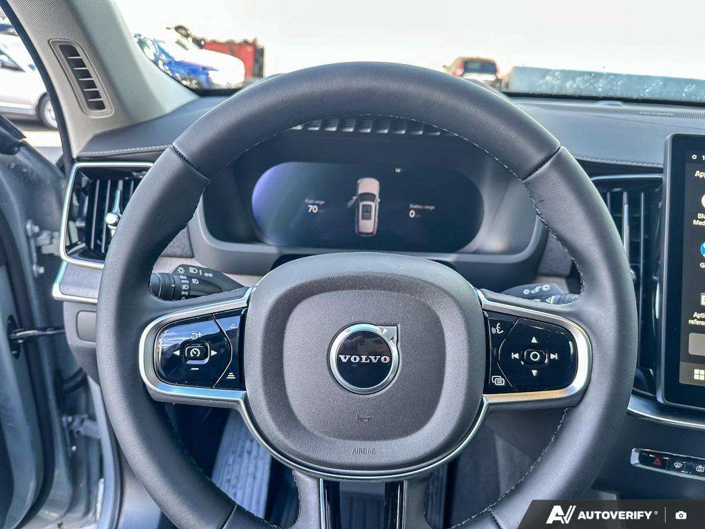 2026 Volvo XC90 T8 AWD Ultra Dark Theme 7-Seater thumb 14